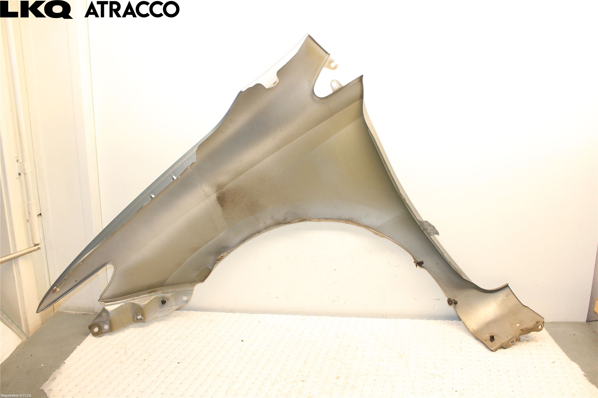 Toyota AURIS 13-19 Skjerm Foran Høyre