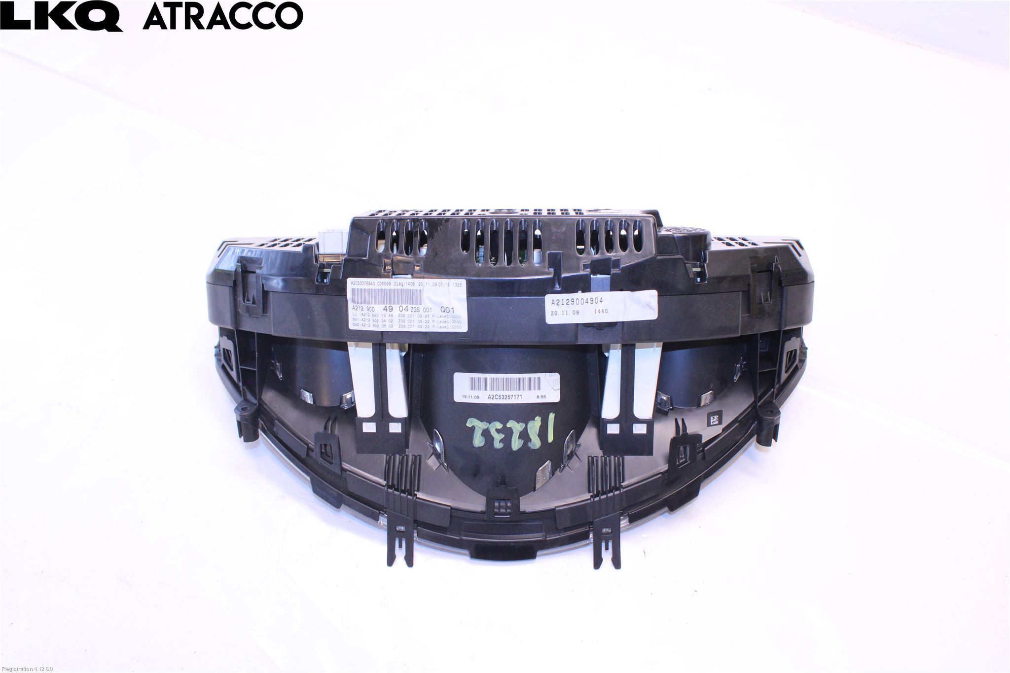 Mercedes-Benz MB E-KLASS (W212) 09-16 Instr Speedometer