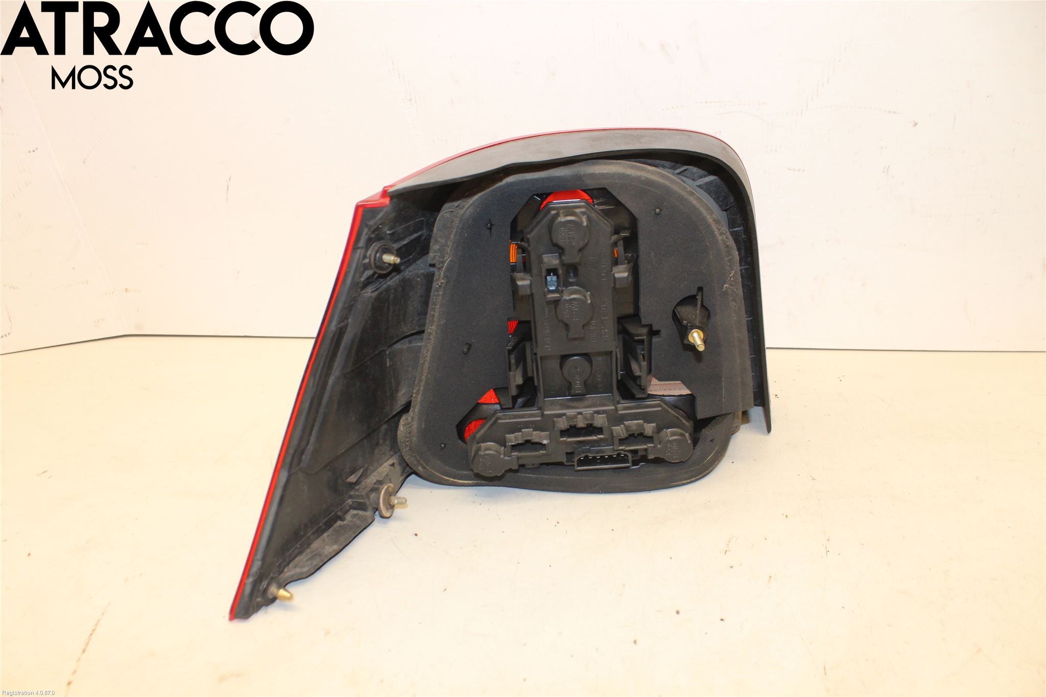 Volkswagen VW GOLF IV 98-06 Baklykt Høyre