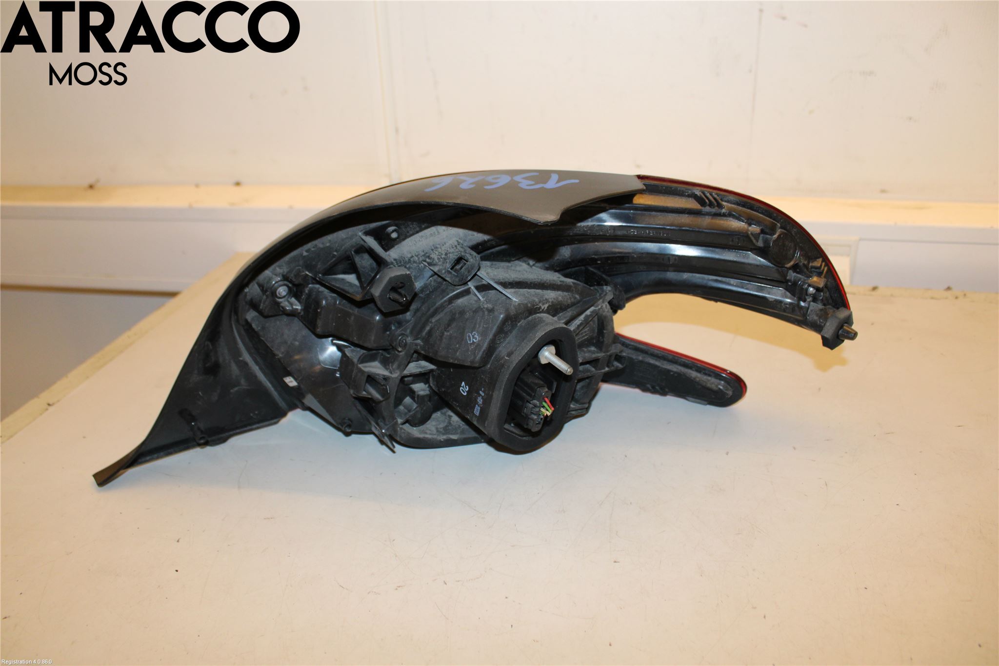 Peugeot 208 12-15 Baklykt Venstre