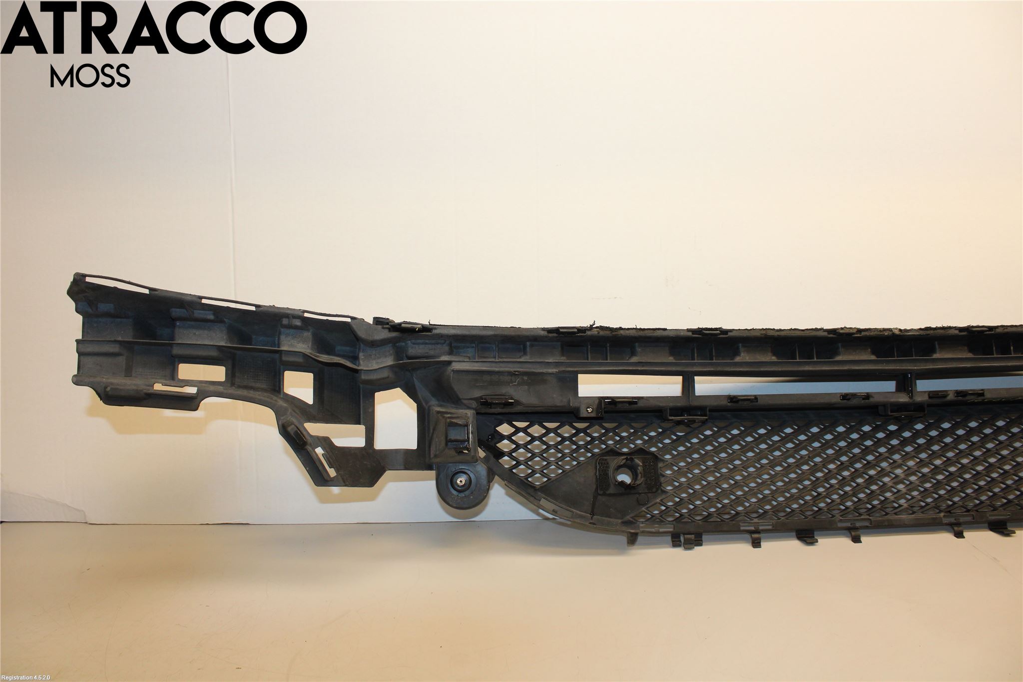 Mercedes-Benz MB E-KLASS (W213) 16-23 Støtfanger Foran Midt Del