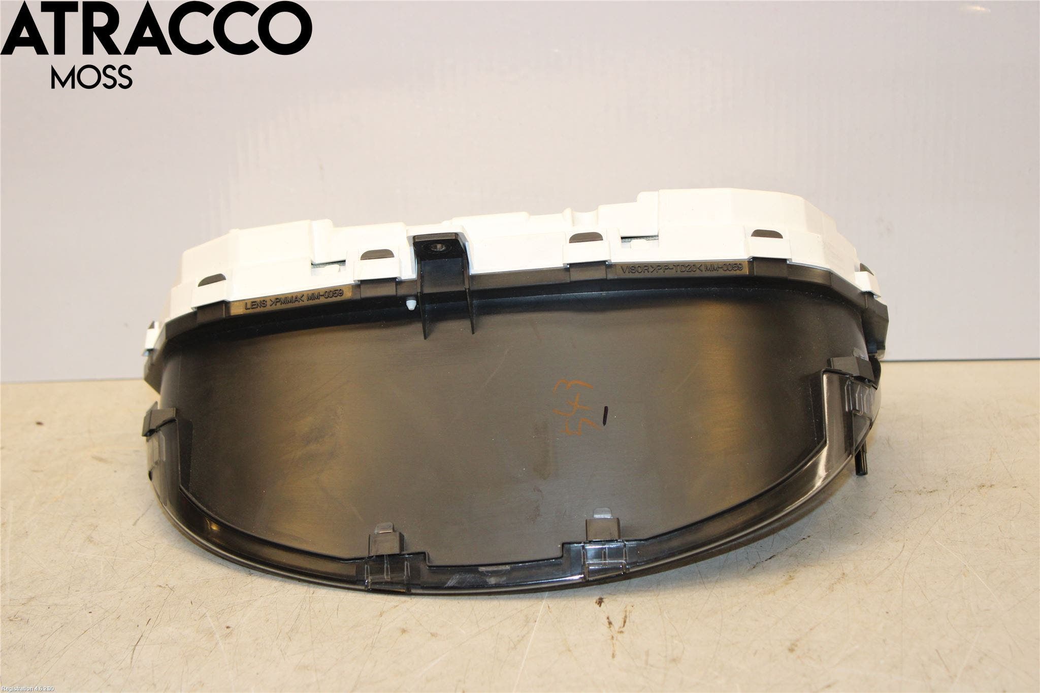 Mitsubishi OUTLANDER 13-21 Instr Kombinert