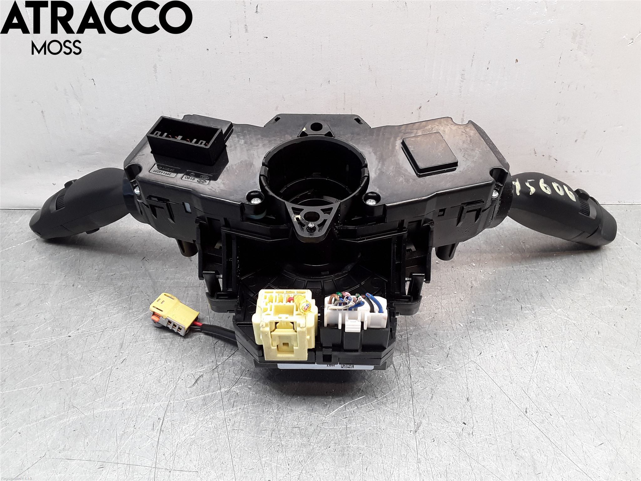 Hyundai IONIQ AE 17-22 Bryter Ratt Kombi H Og V