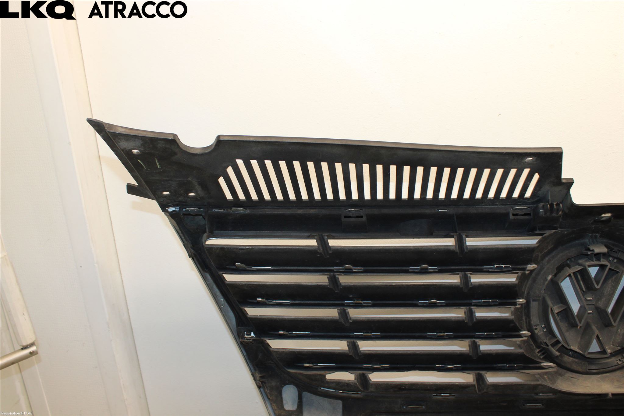 Volkswagen VW PASSAT 05-11 Grill Komplett