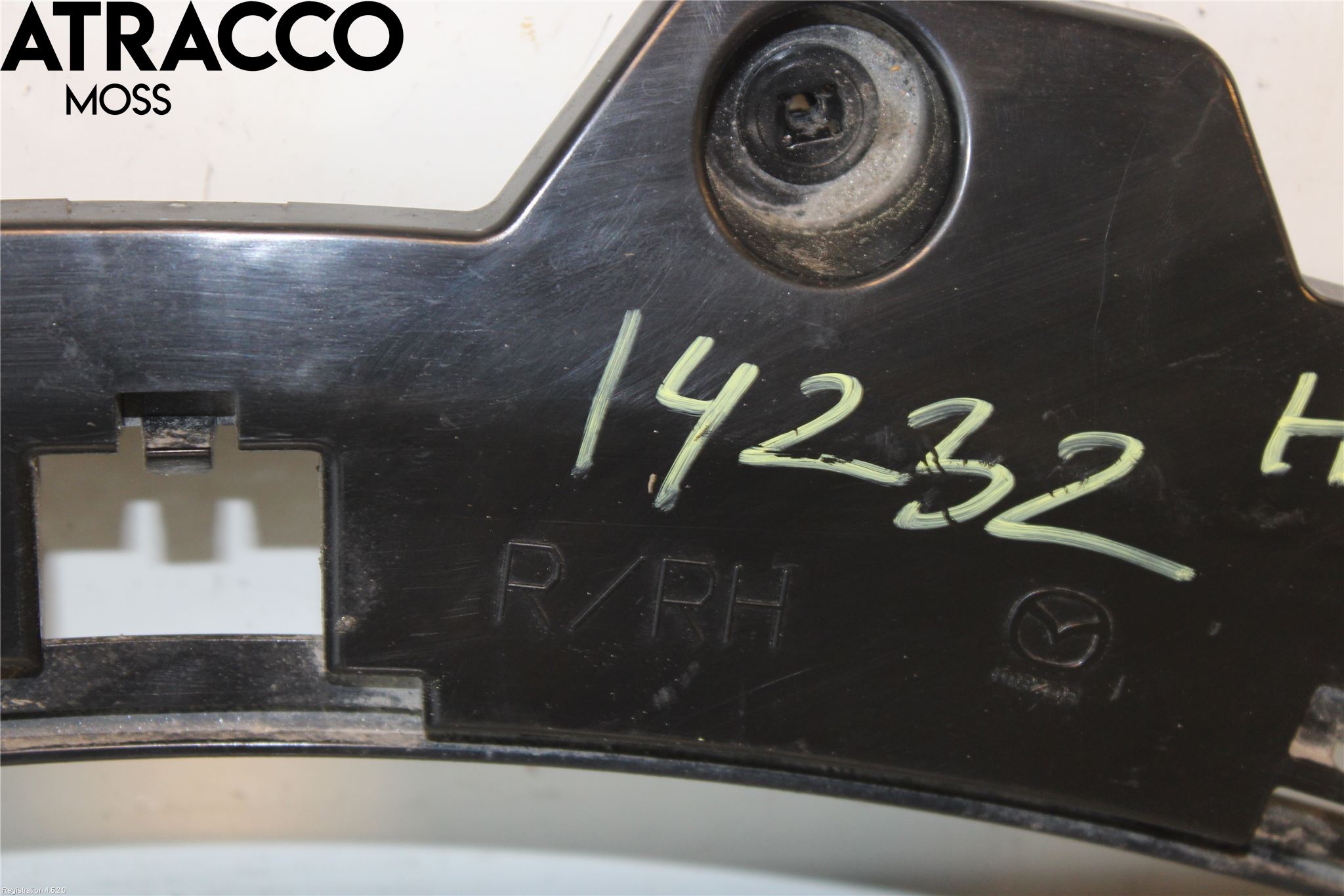 Mazda CX-3 Skjerm Bredder