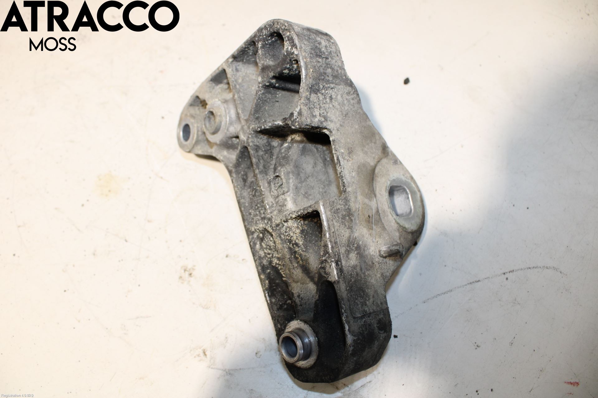 Volkswagen VW TRANSP/CARAVELLE (T5) 04-15 Motor Feste Stål-Alu