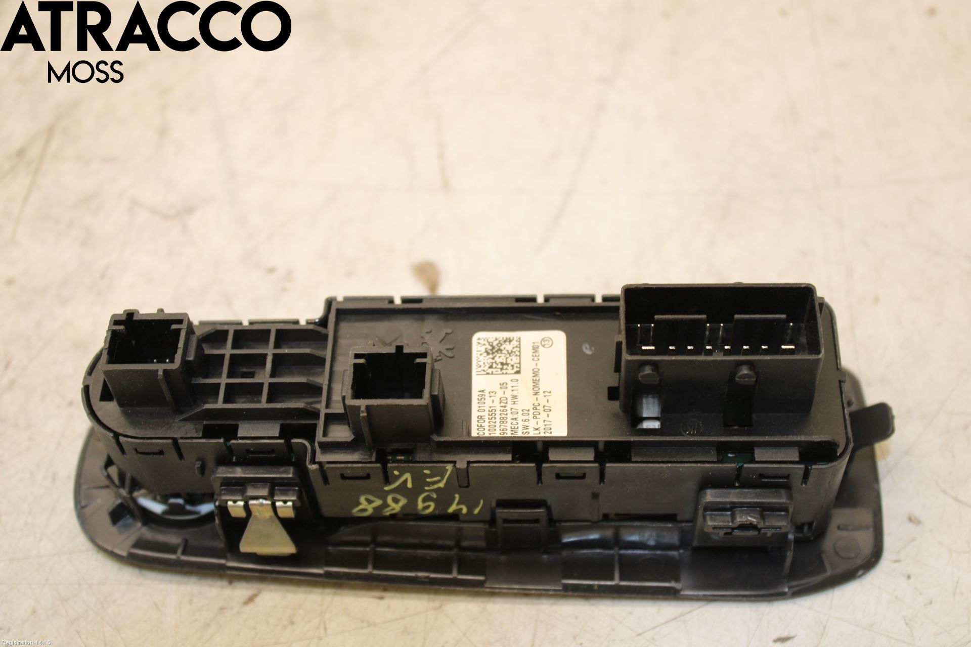 Peugeot 308 14-21 Bryter Vindusheis