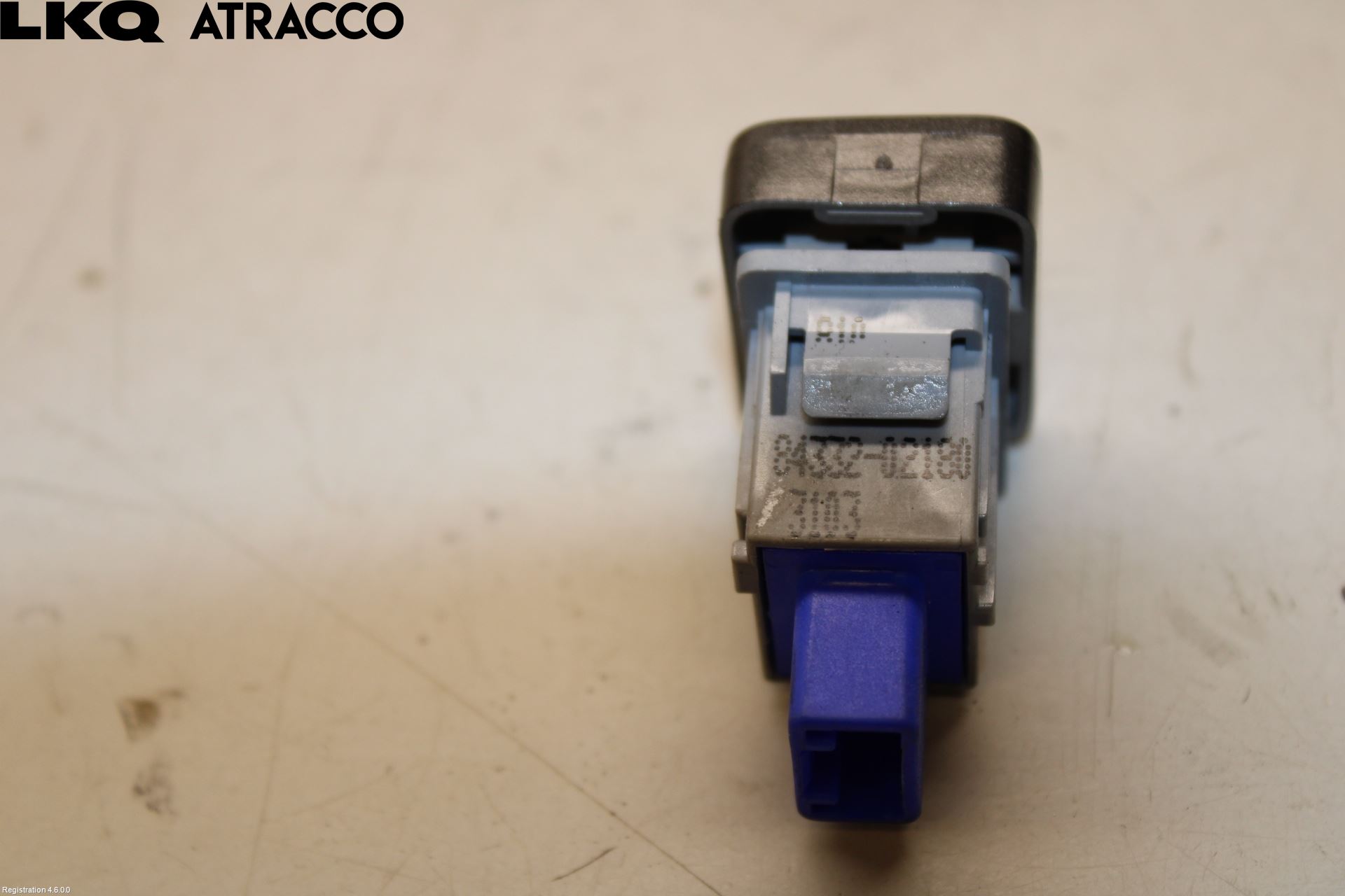 Toyota AURIS 13-19 Bryter Varsel (Nødblink)