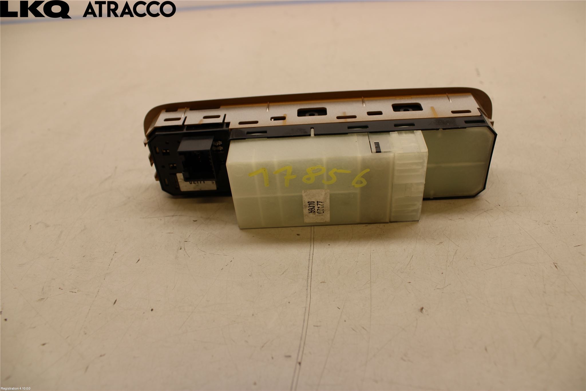 Suzuki LIANA Bryter Vindusheis