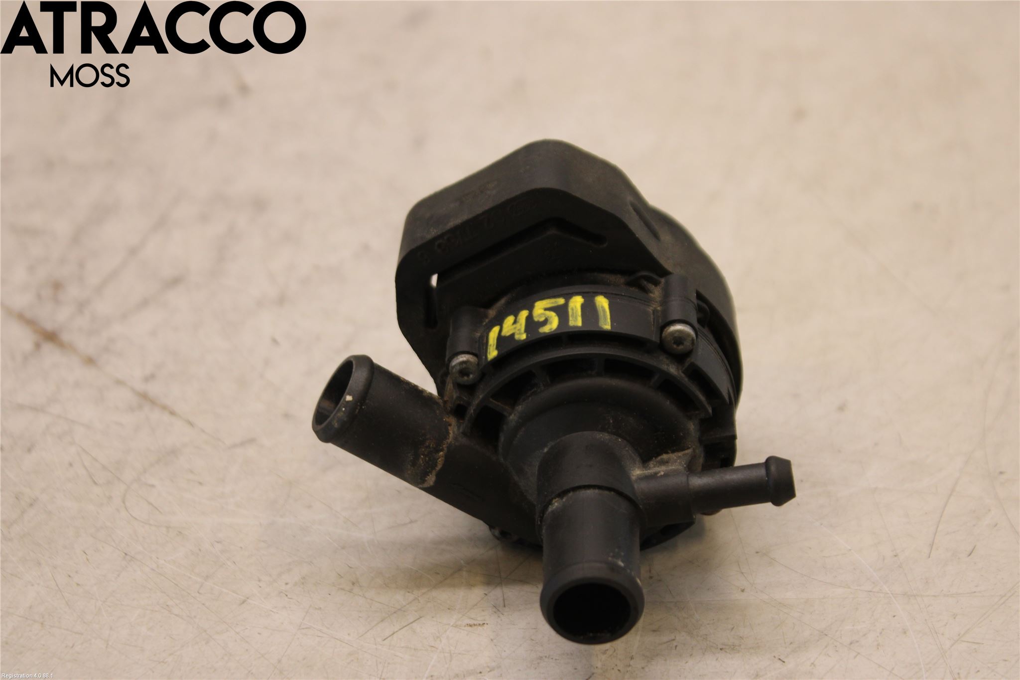 Mercedes-Benz MB E-KLASS (W212) 09-16 Vannpumpe