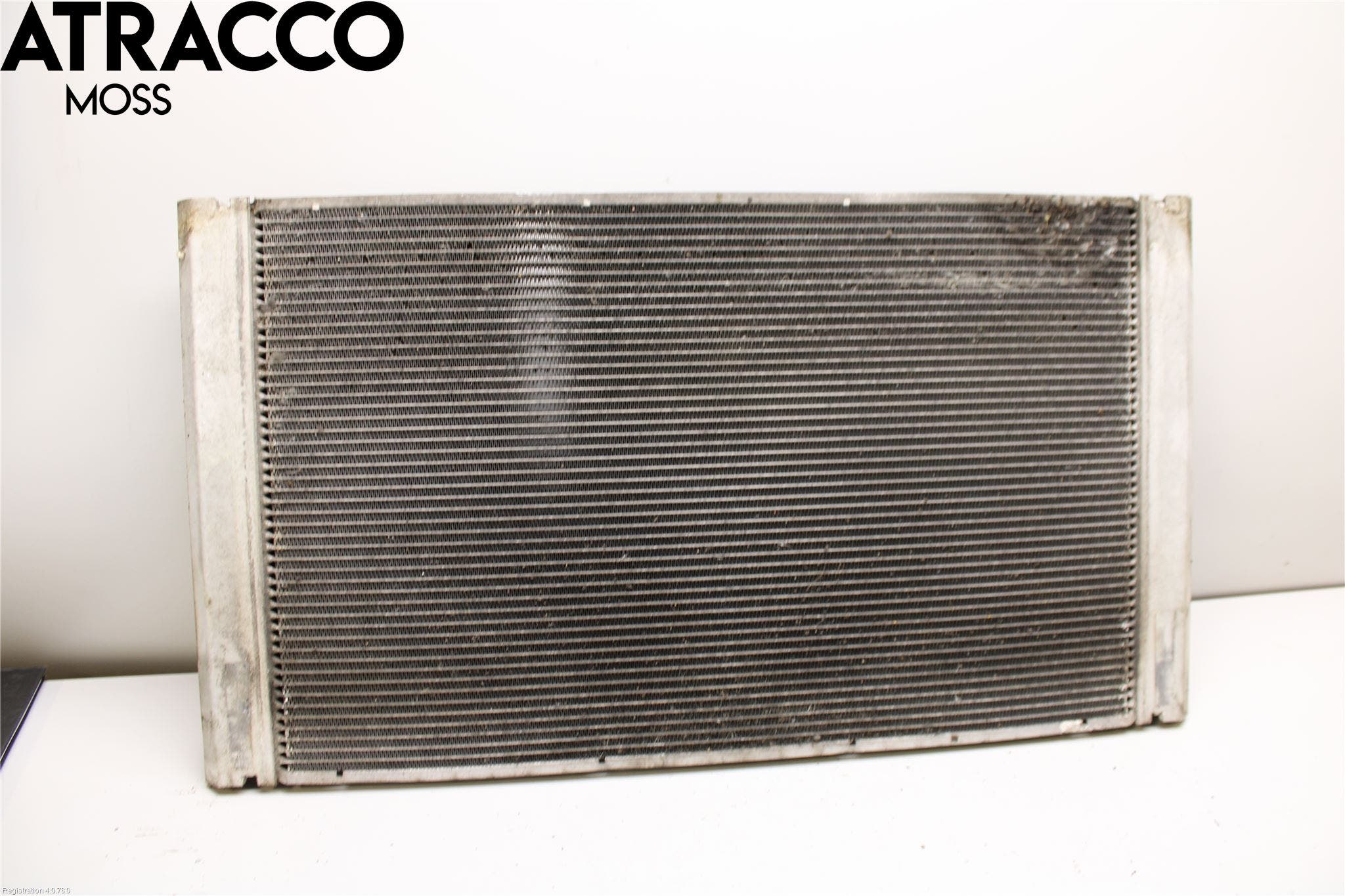 BMW 5 E60/61 Sed/Tou 02-10 Radiator Automat
