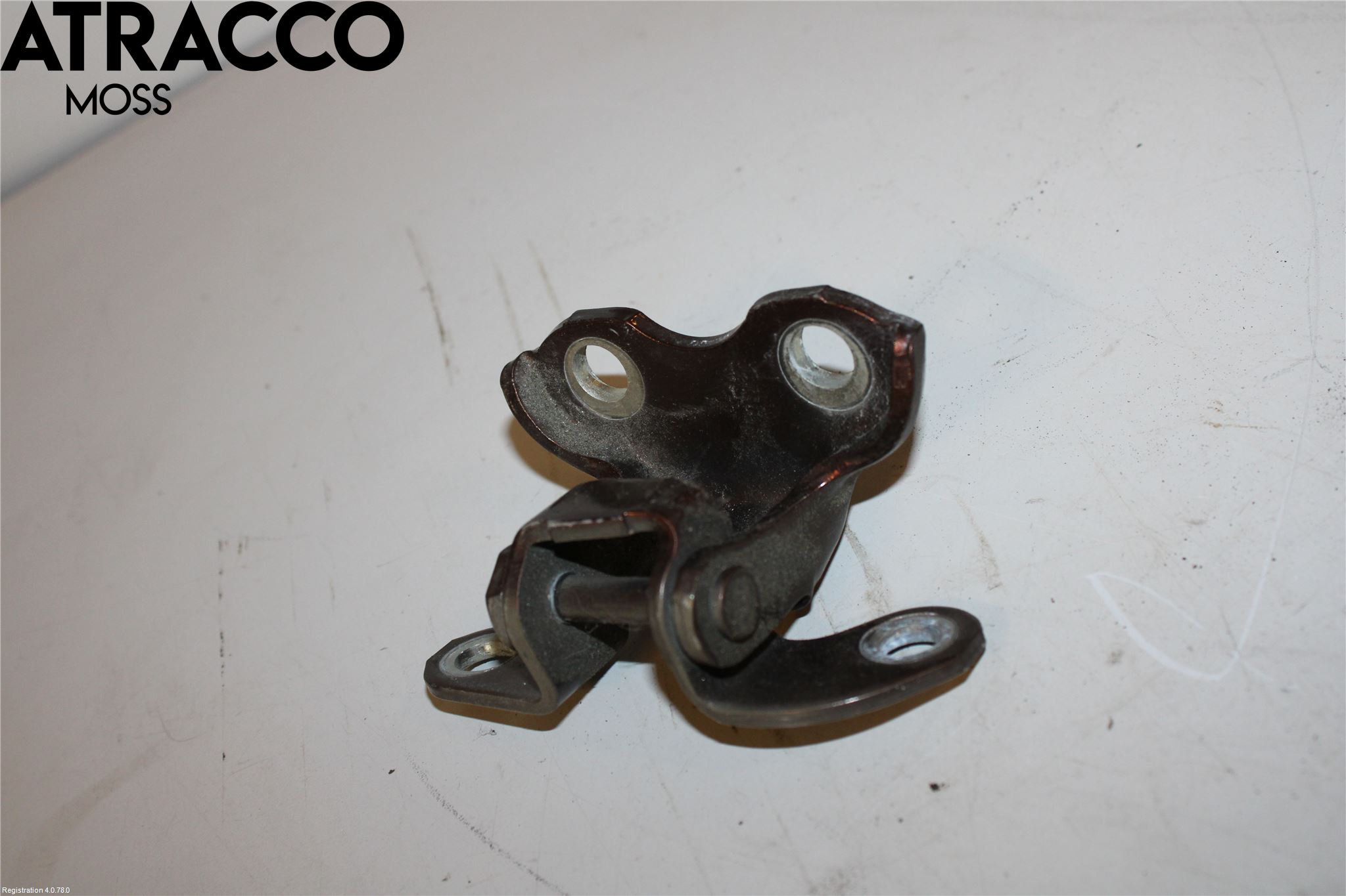 Toyota C-HR 16-23 Dørhengsel