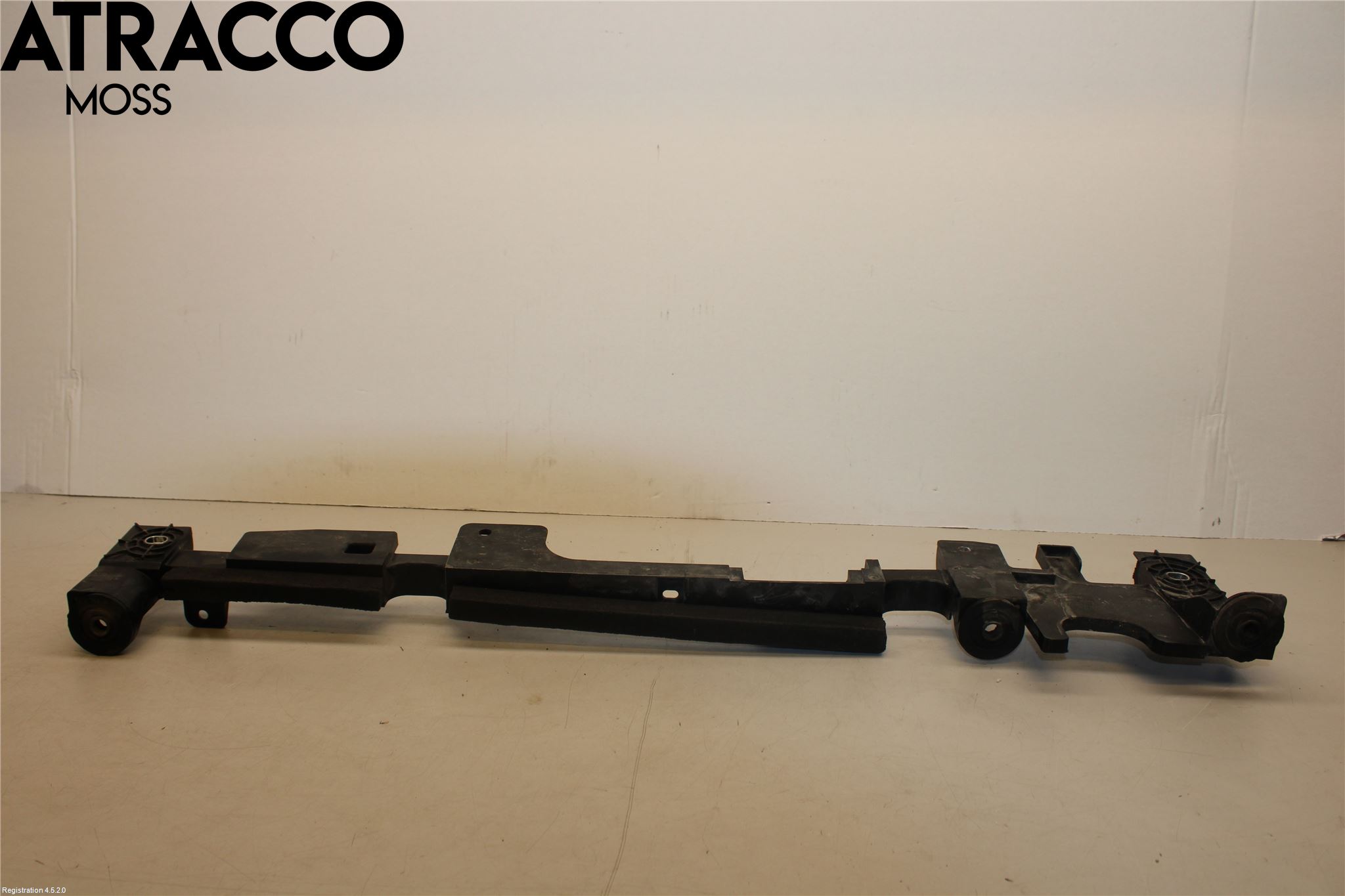 Nissan QASHQAI 14-17 Radiator Feste - Ramme - Bjelk