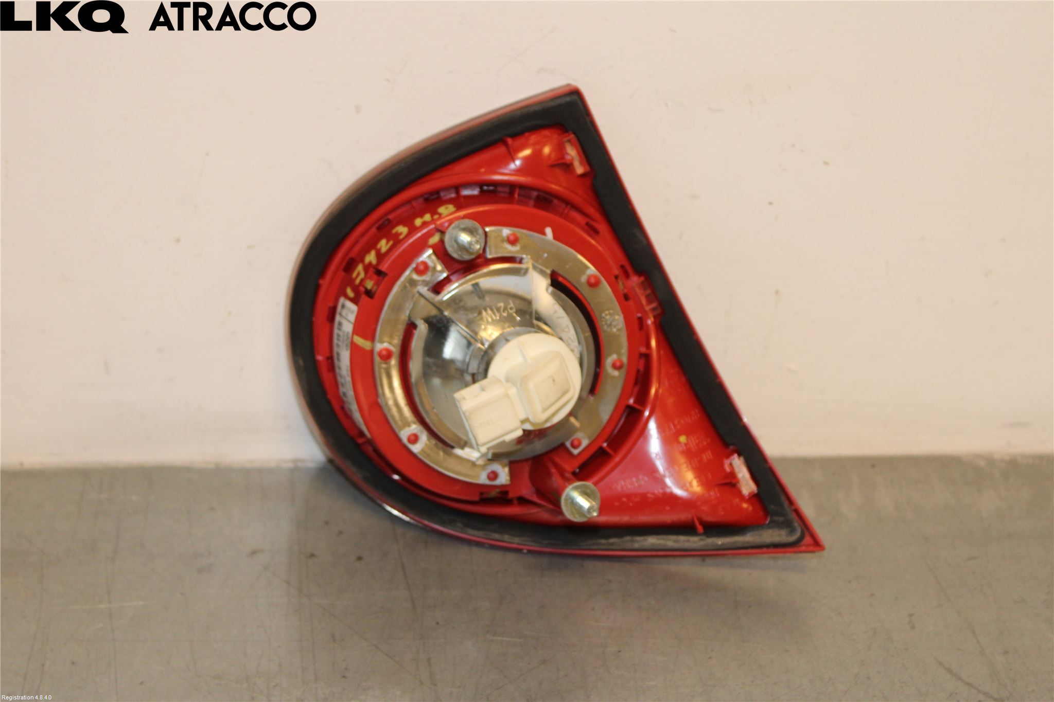 Volkswagen VW GOLF V 04-09 Baklykt Høyre  På Luke(Indre)