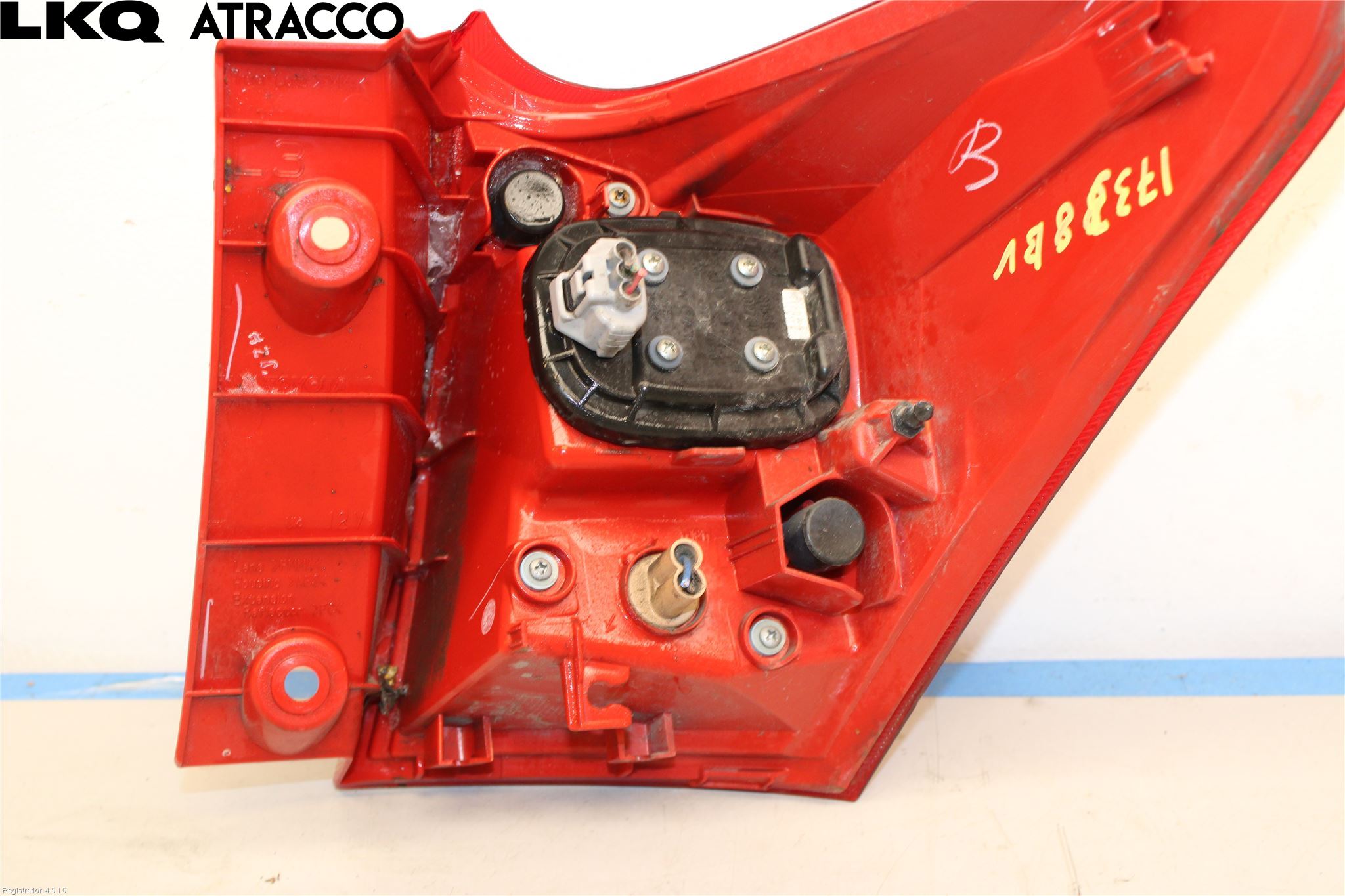 Toyota AURIS 13-19 Baklykt Venstre