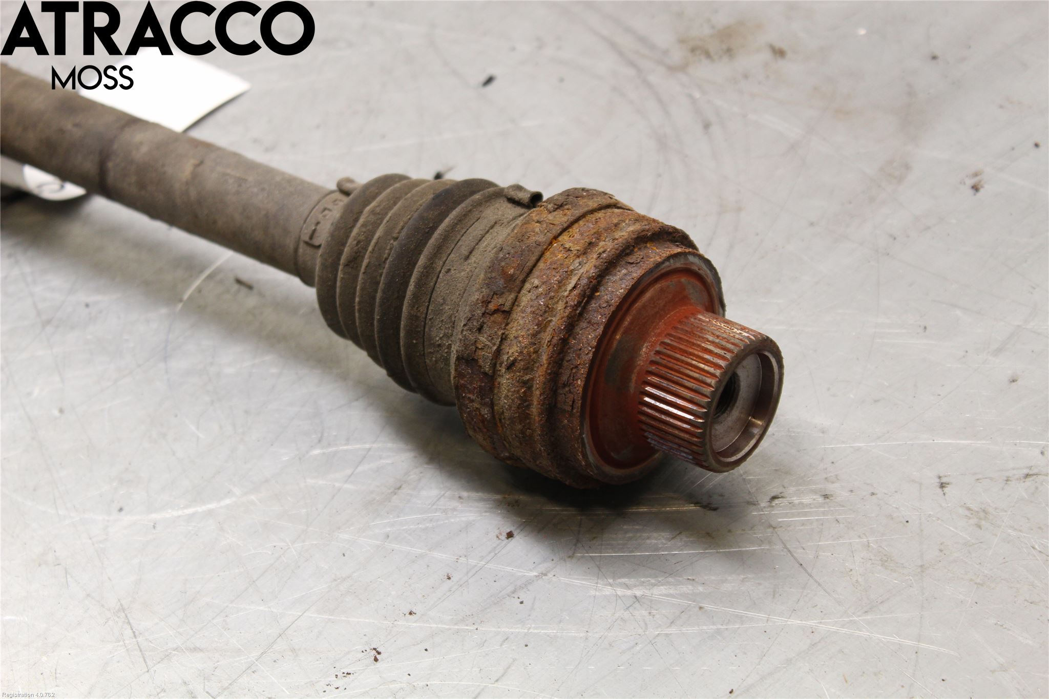 Audi A4/S4 08-11 Drivaksel Bak Kompl Høyre