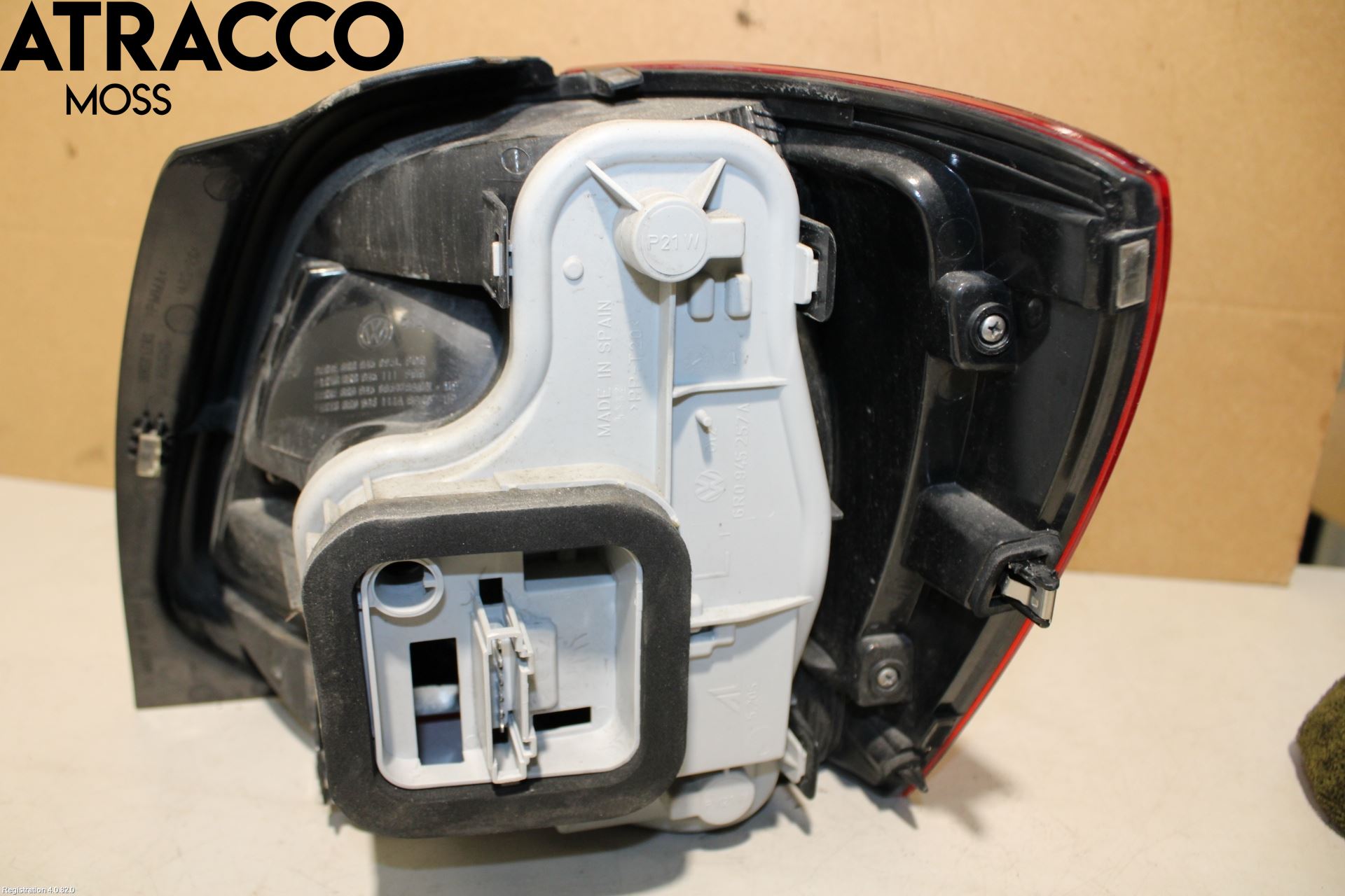 Volkswagen VW POLO 10-17 Baklykt Venstre