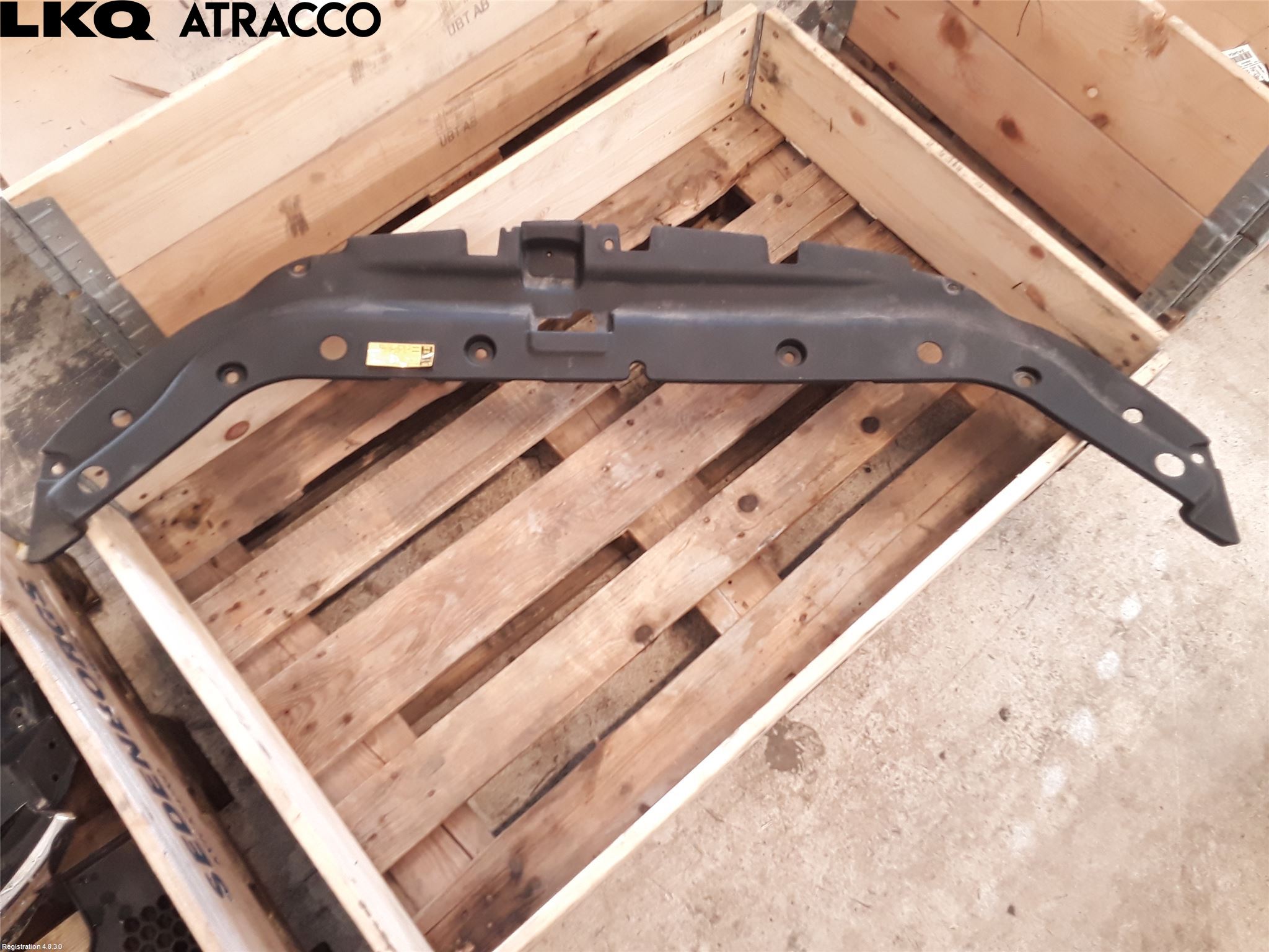 Toyota RAV 4 06-12 Visker Deksel-Grill-Under Frr