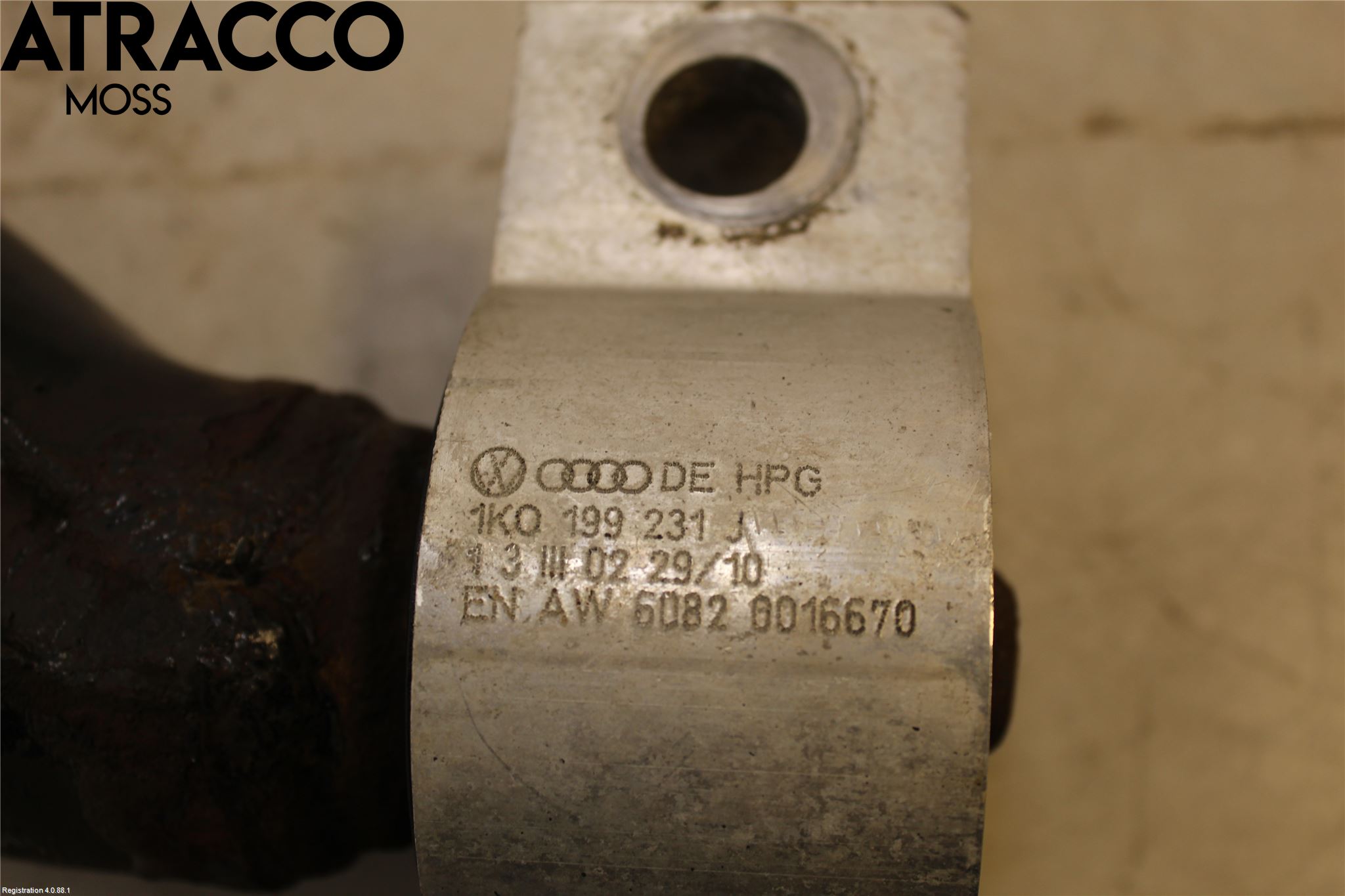 Volkswagen VW GOLF VI 09-13 Bærearm Foran Venstre Nedre