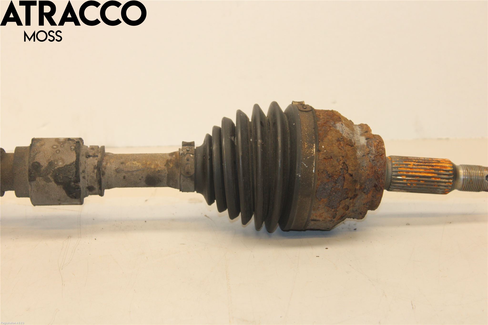 Mitsubishi OUTLANDER 07-12 Drivaksel Foran Kompl Venstre