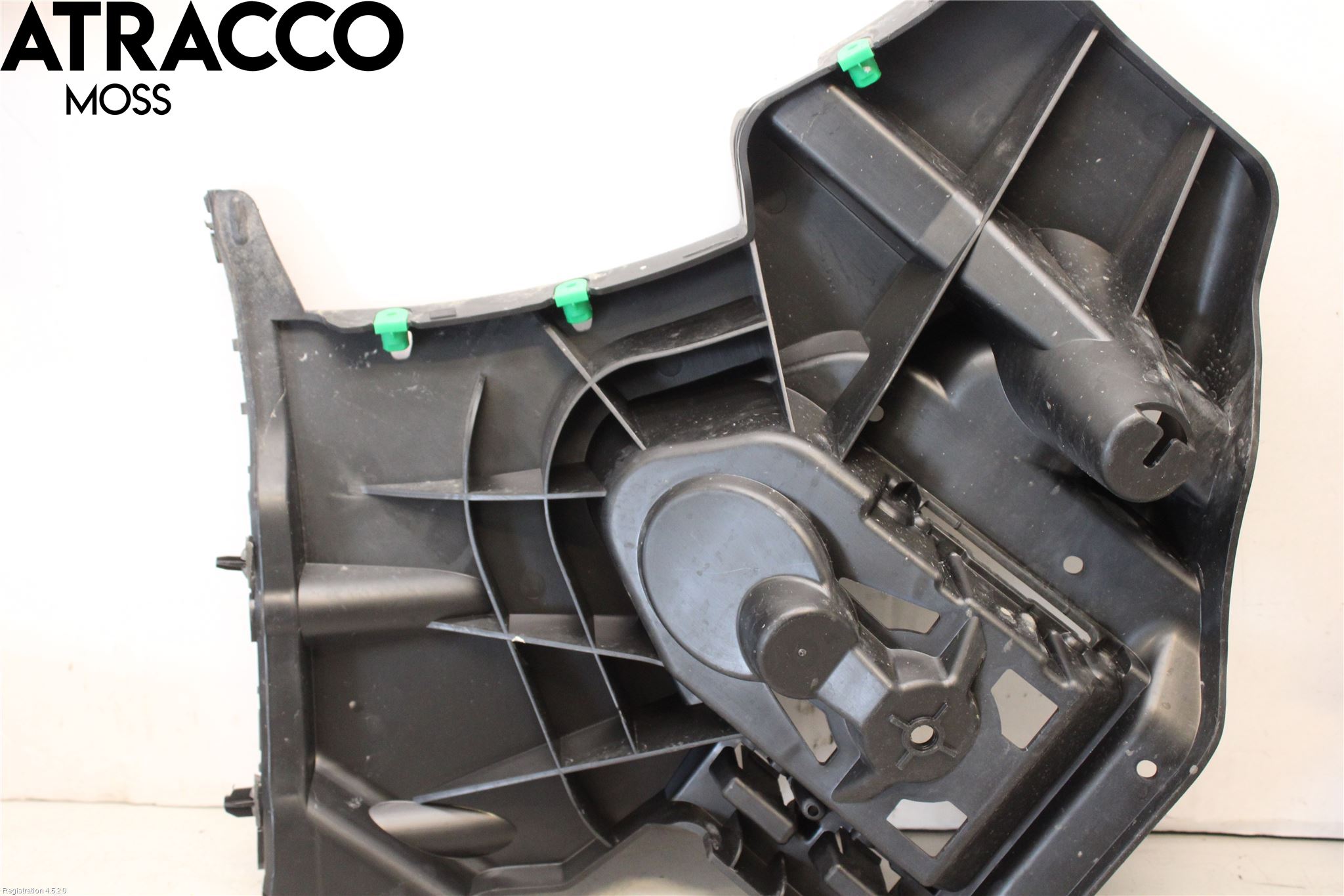 Volvo V40 12-19 Støtfangerfeste Bak Venstre