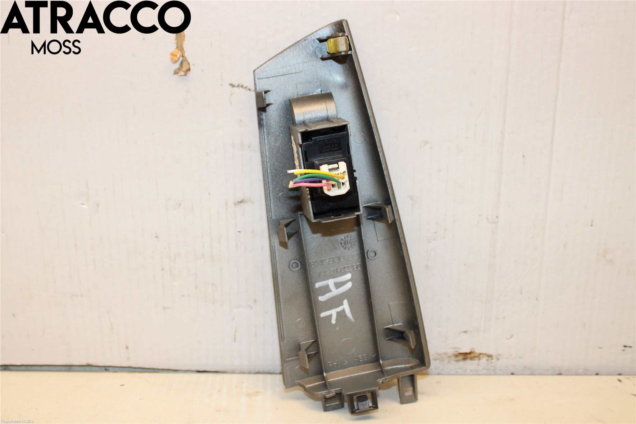 Toyota COROLLA 02-07 Bryter Vindusheis