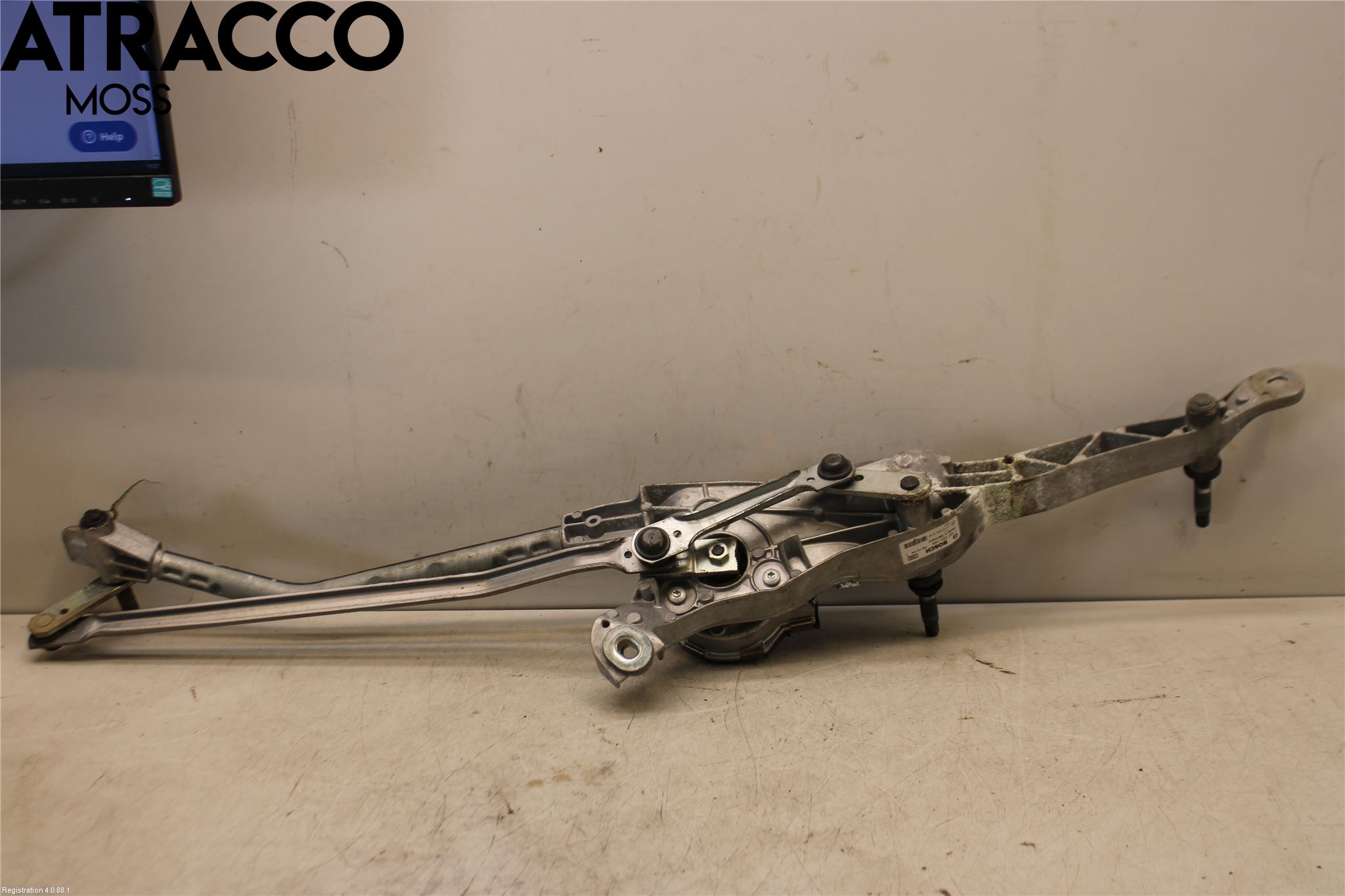 Mercedes-Benz MB E-KLASS (W212) 09-16 Viskermotor Frontrute