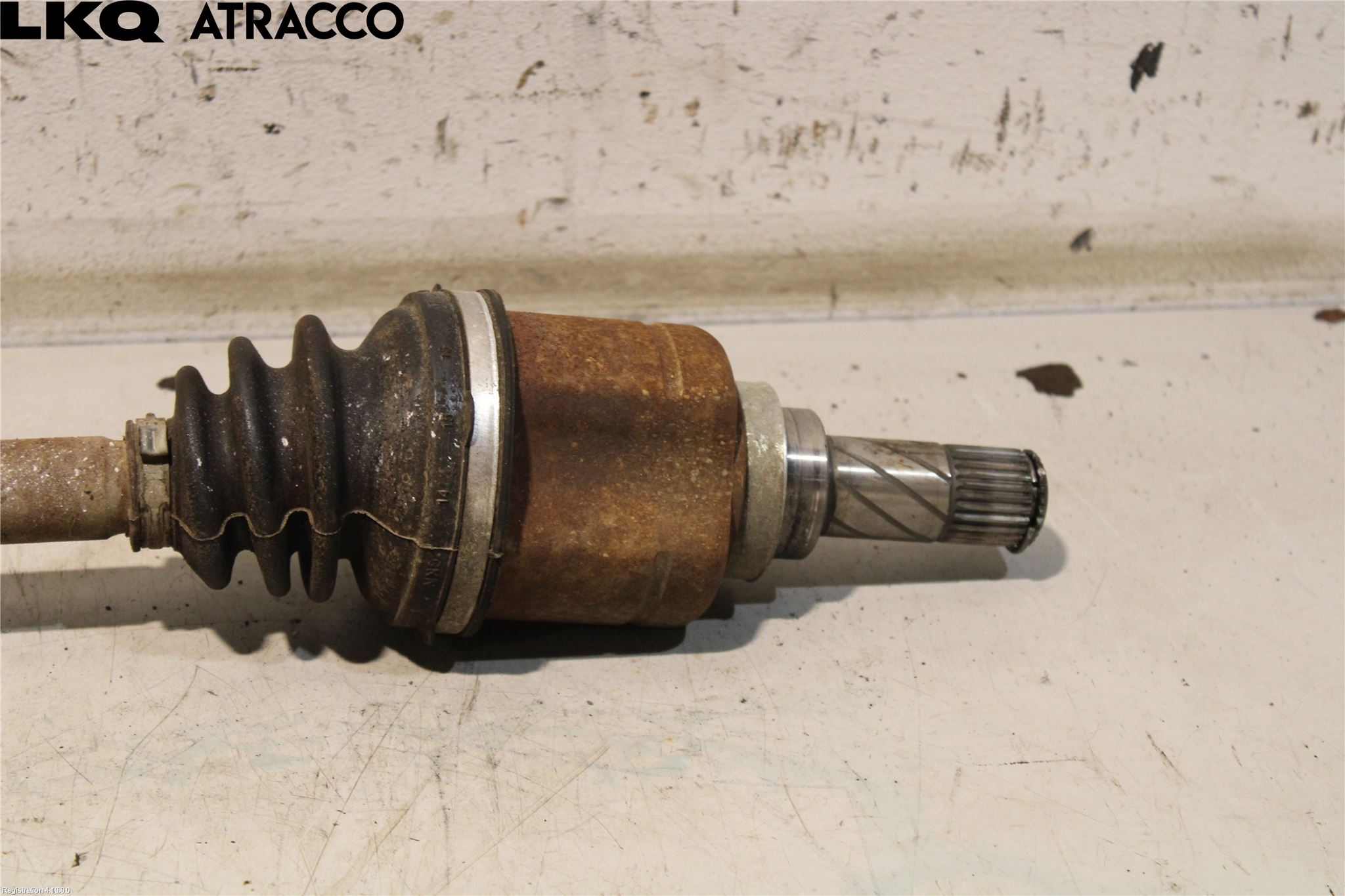 Nissan NV200/NV200 COMBI Drivaksel Foran Kompl Venstre