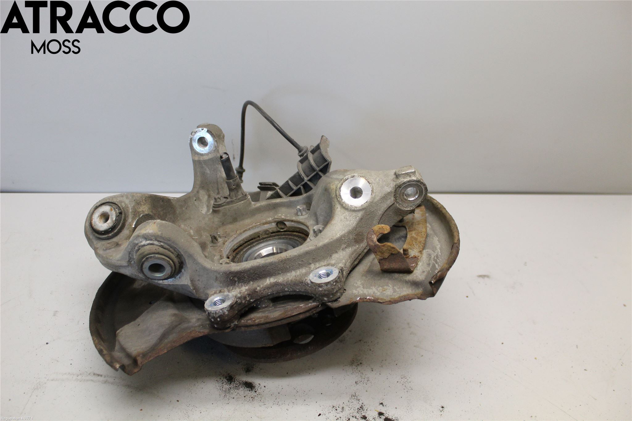 Mercedes-Benz MB E-KLASS (W212) 09-16 Spindel Vb