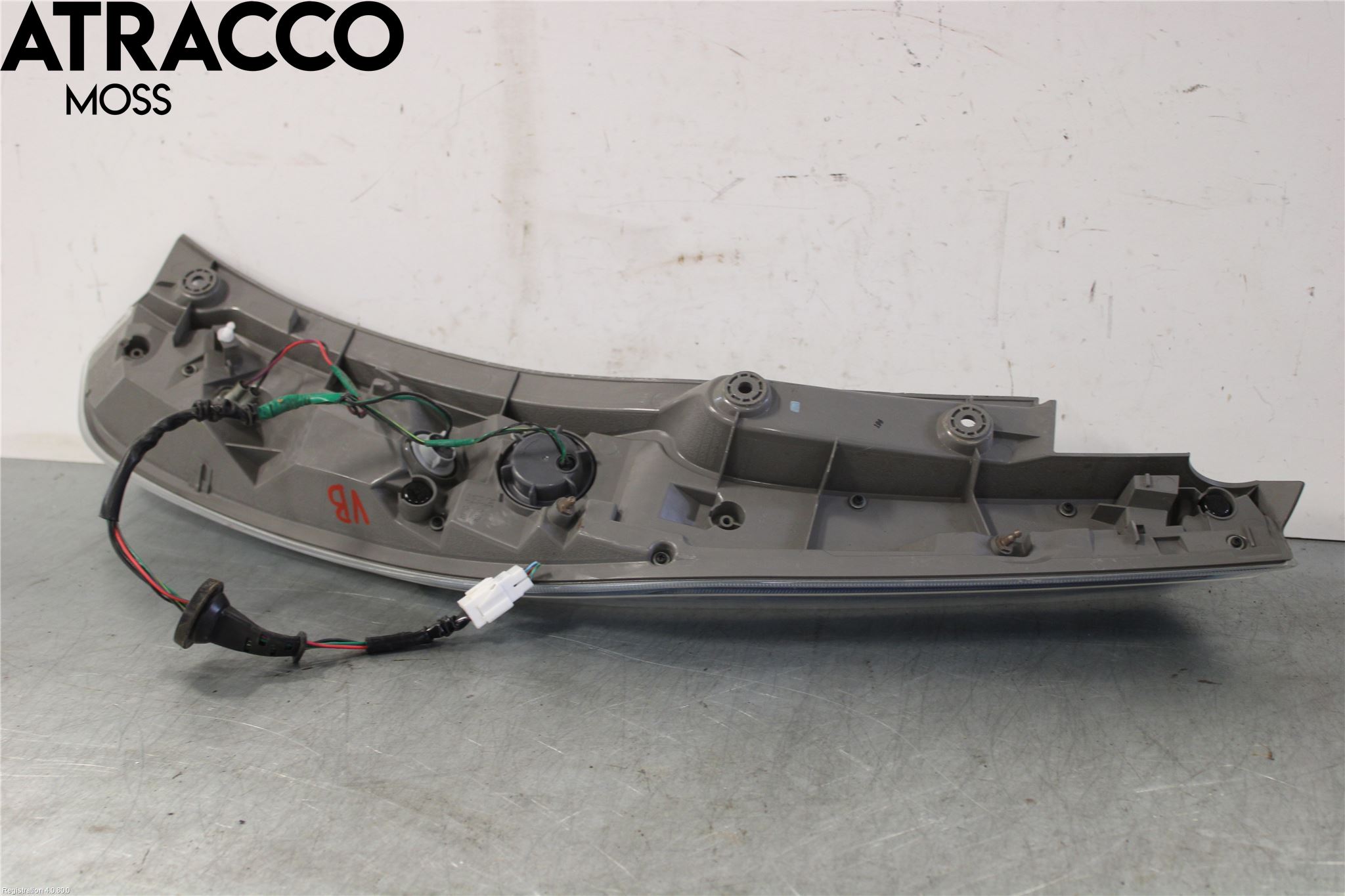 Nissan LEAF 11-17 Baklykt Venstre