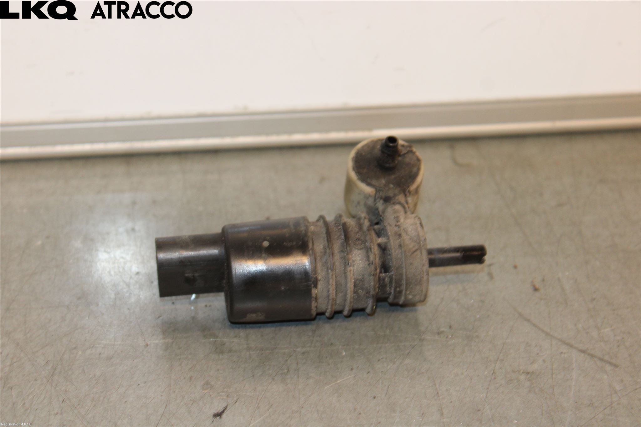 Skoda SUPERB 09-15 Spylerpumpe Frontrute