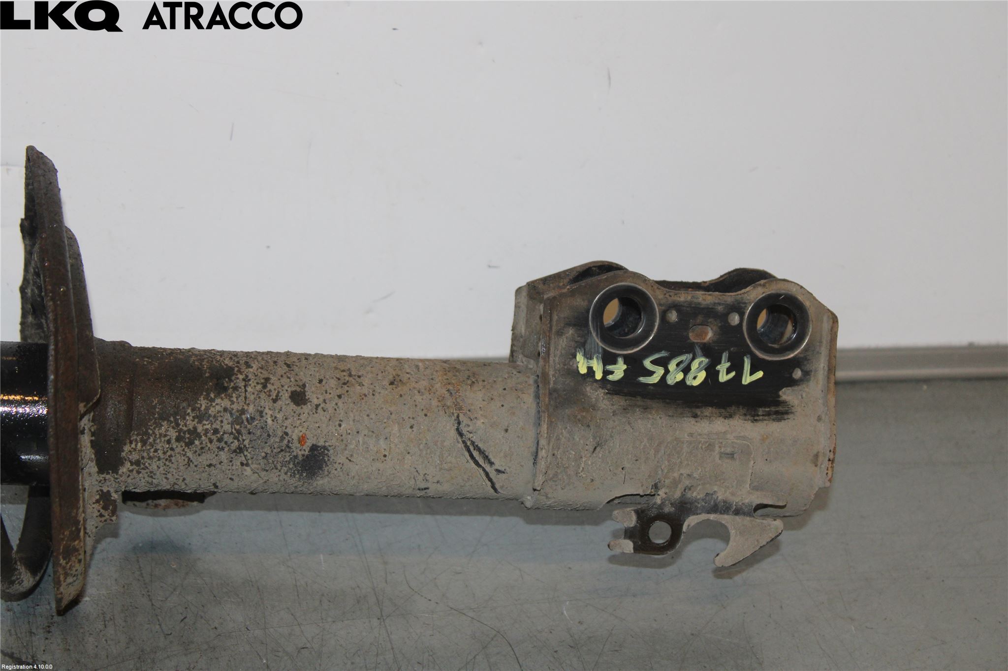 Toyota YARIS XP130 12-14 Drivaksel Foran Kompl Venstre