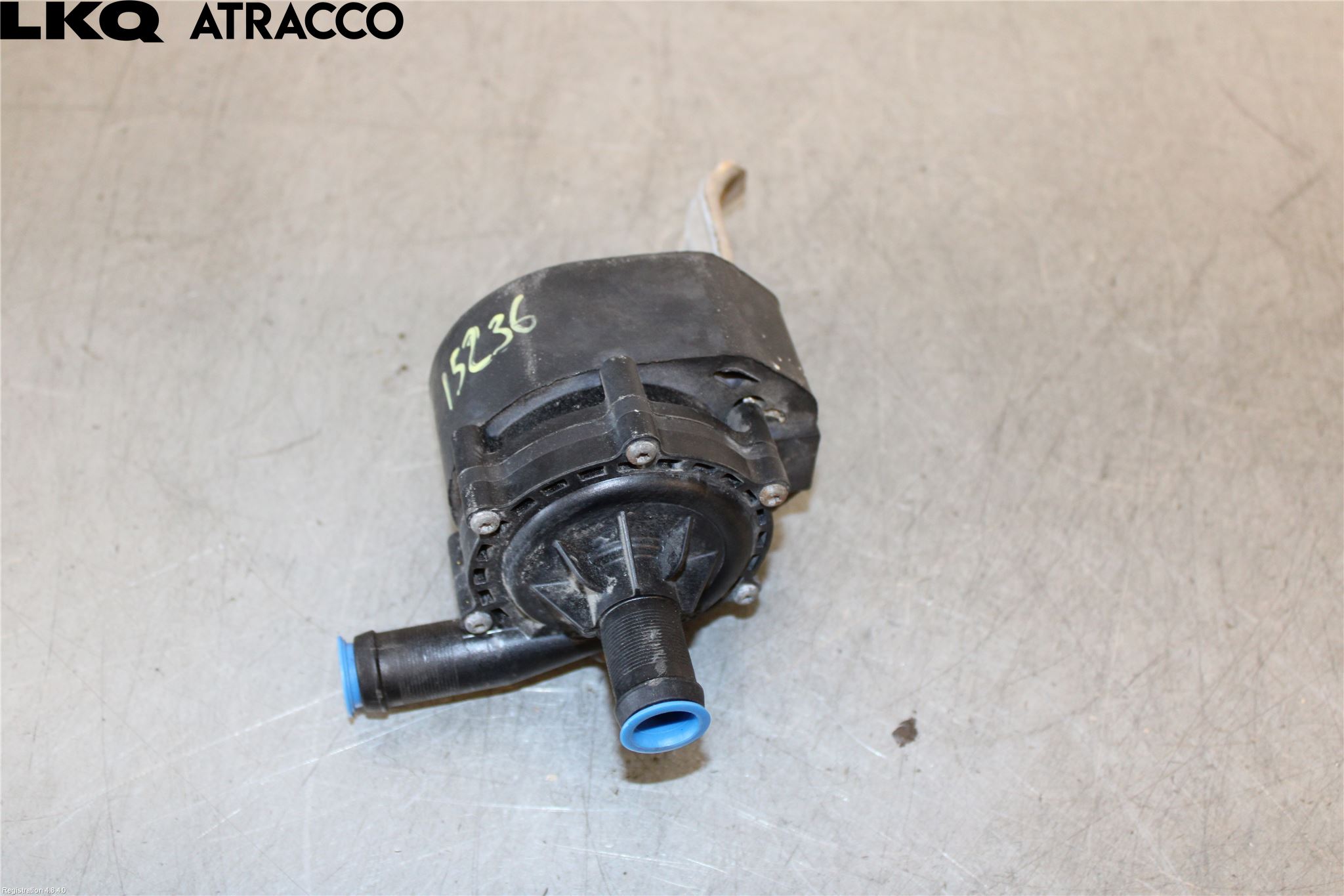 Tesla MODEL X 16- Vannpumpe