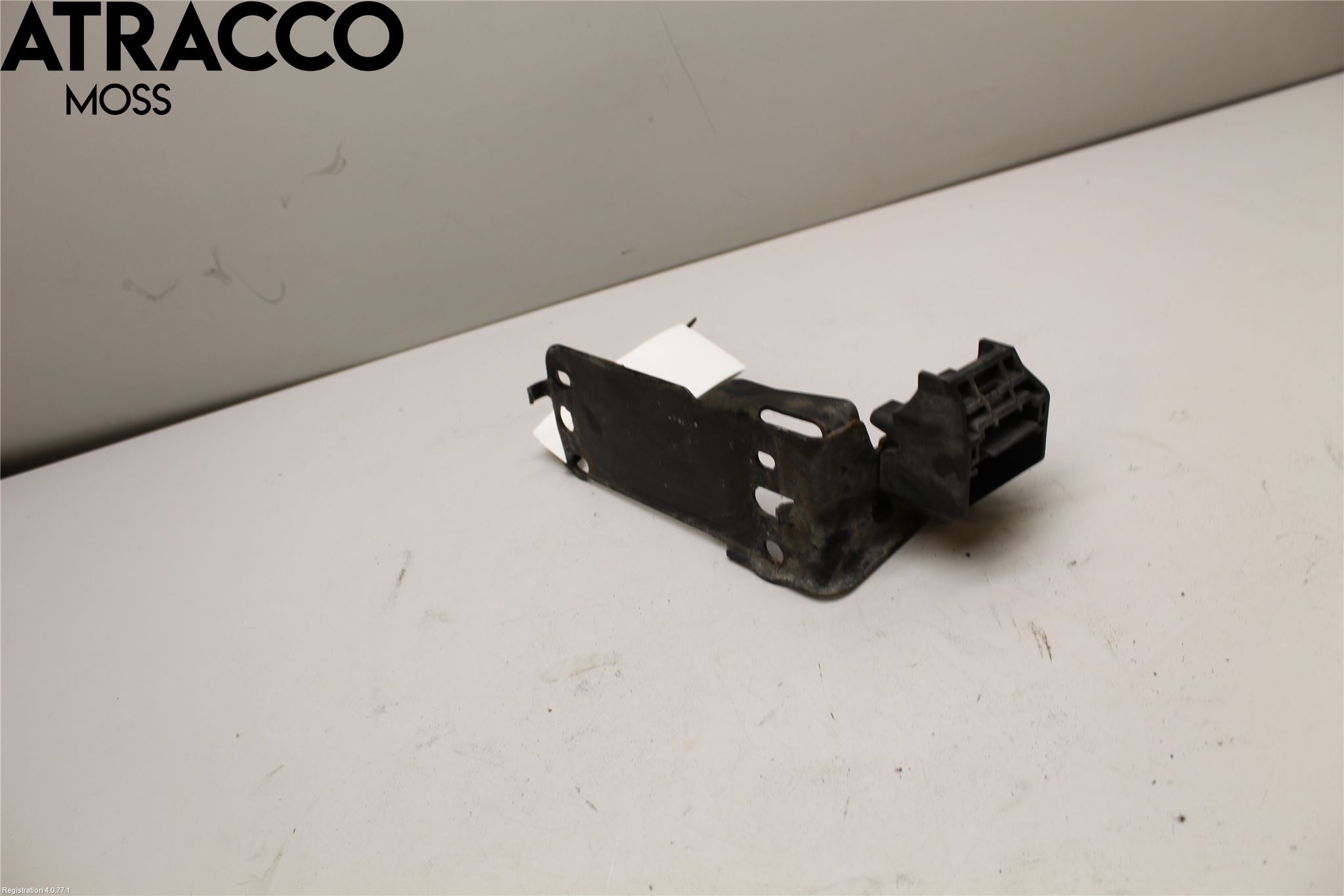 BMW 3 E92/93 Coupé/Cab 05-14 Radiator Feste - Ramme - Bjelk