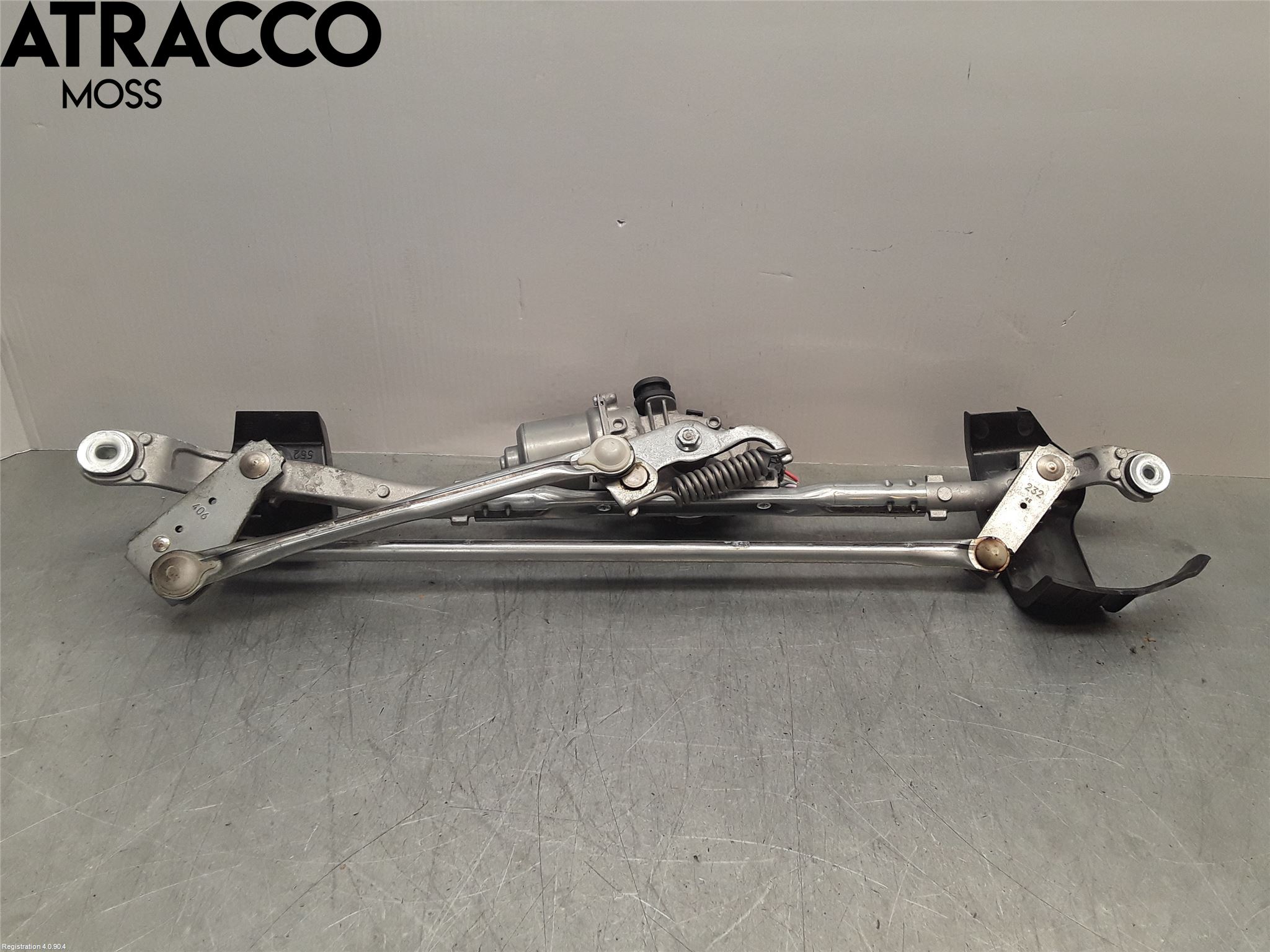 Toyota RAV4 19- Viskermotor Frontrute