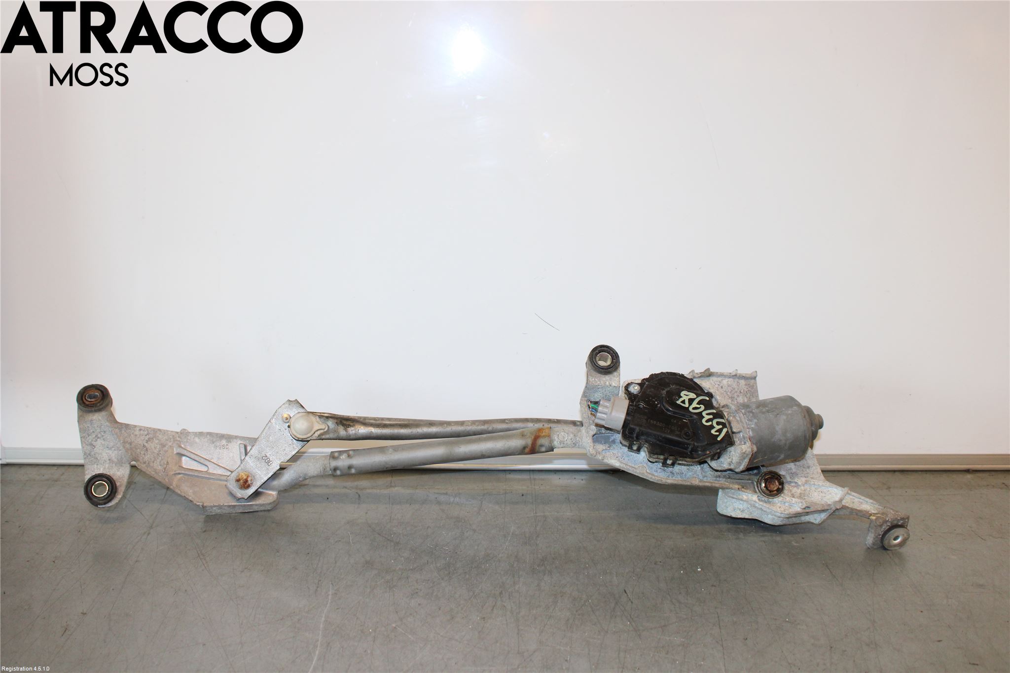 Mitsubishi OUTLANDER 07-12 Viskermotor Frontrute