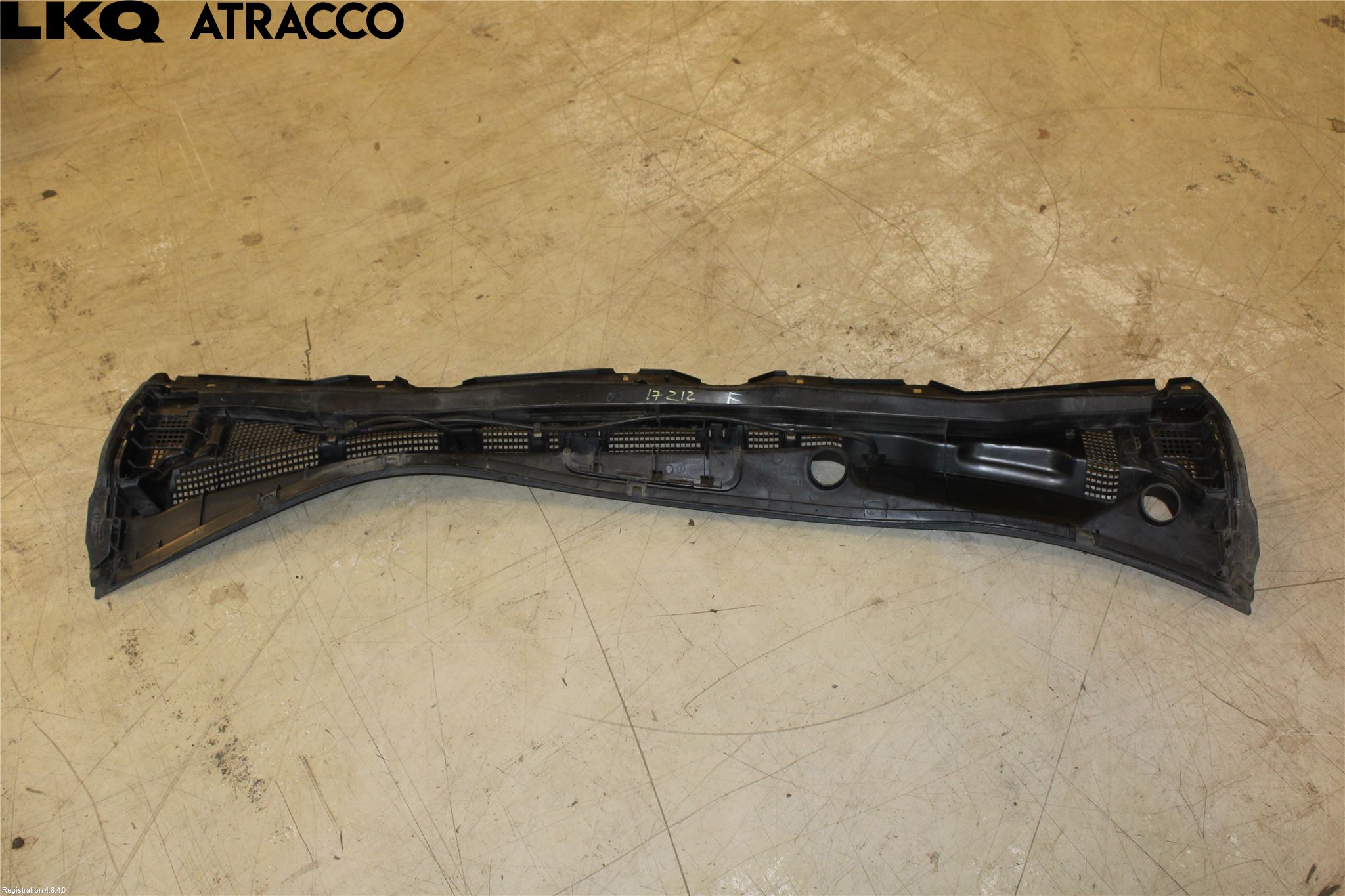 Nissan LEAF 18- Visker Deksel-Grill-Under Frr