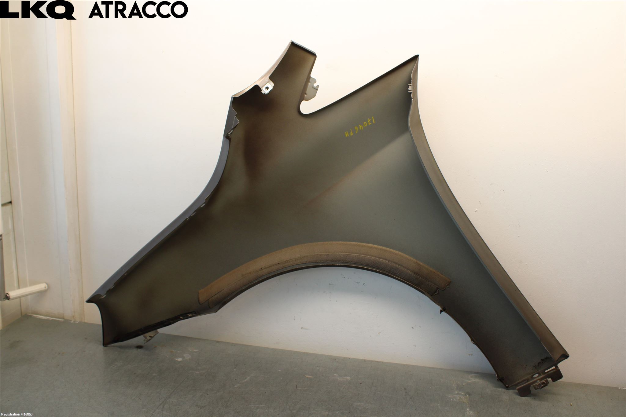 BMW 2 F45 Active Tourer 14-21 Skjerm Foran Høyre