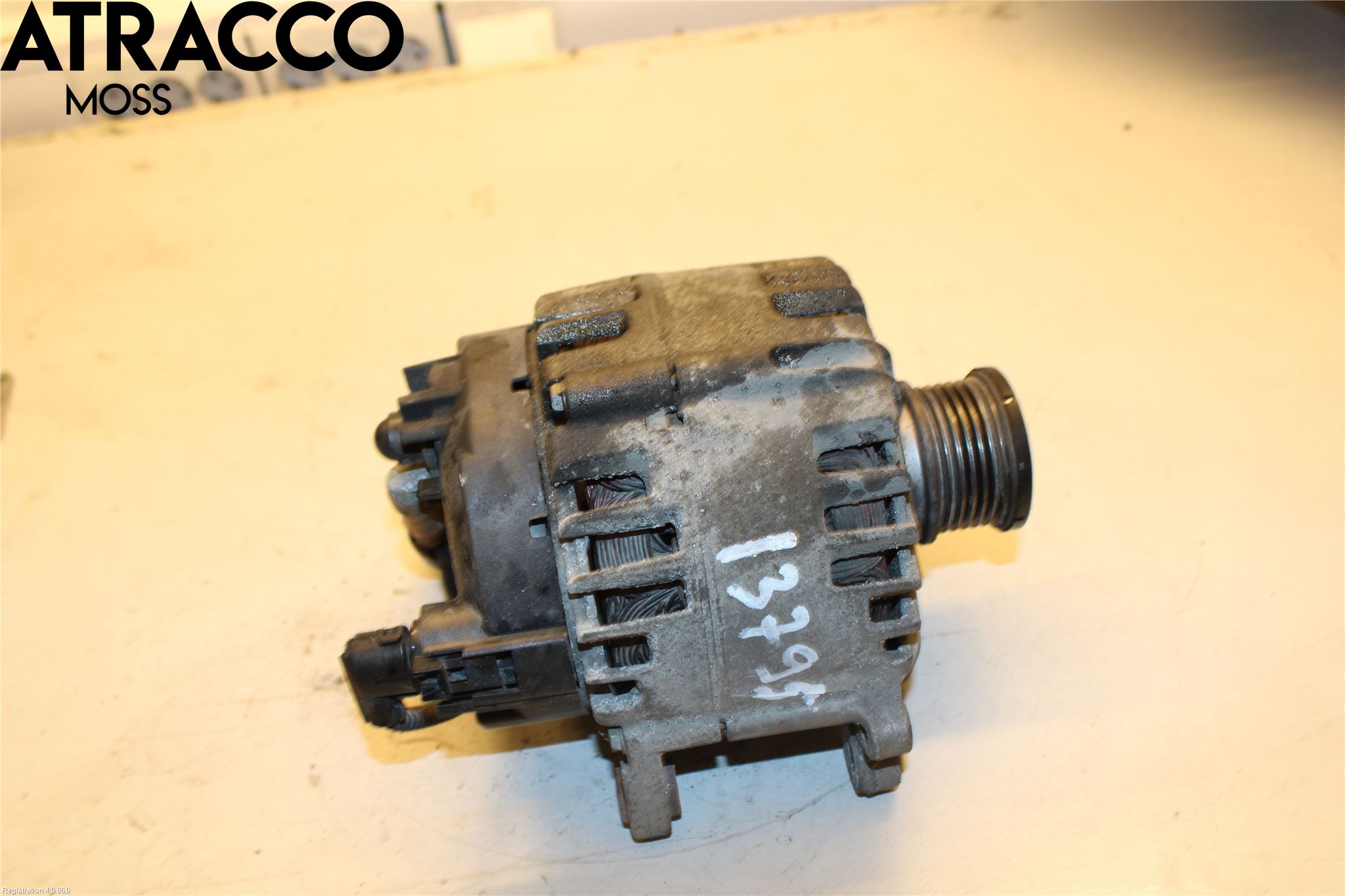 Volkswagen VW TRANSP/CARAVELLE (T5) 04-15 Dynamo