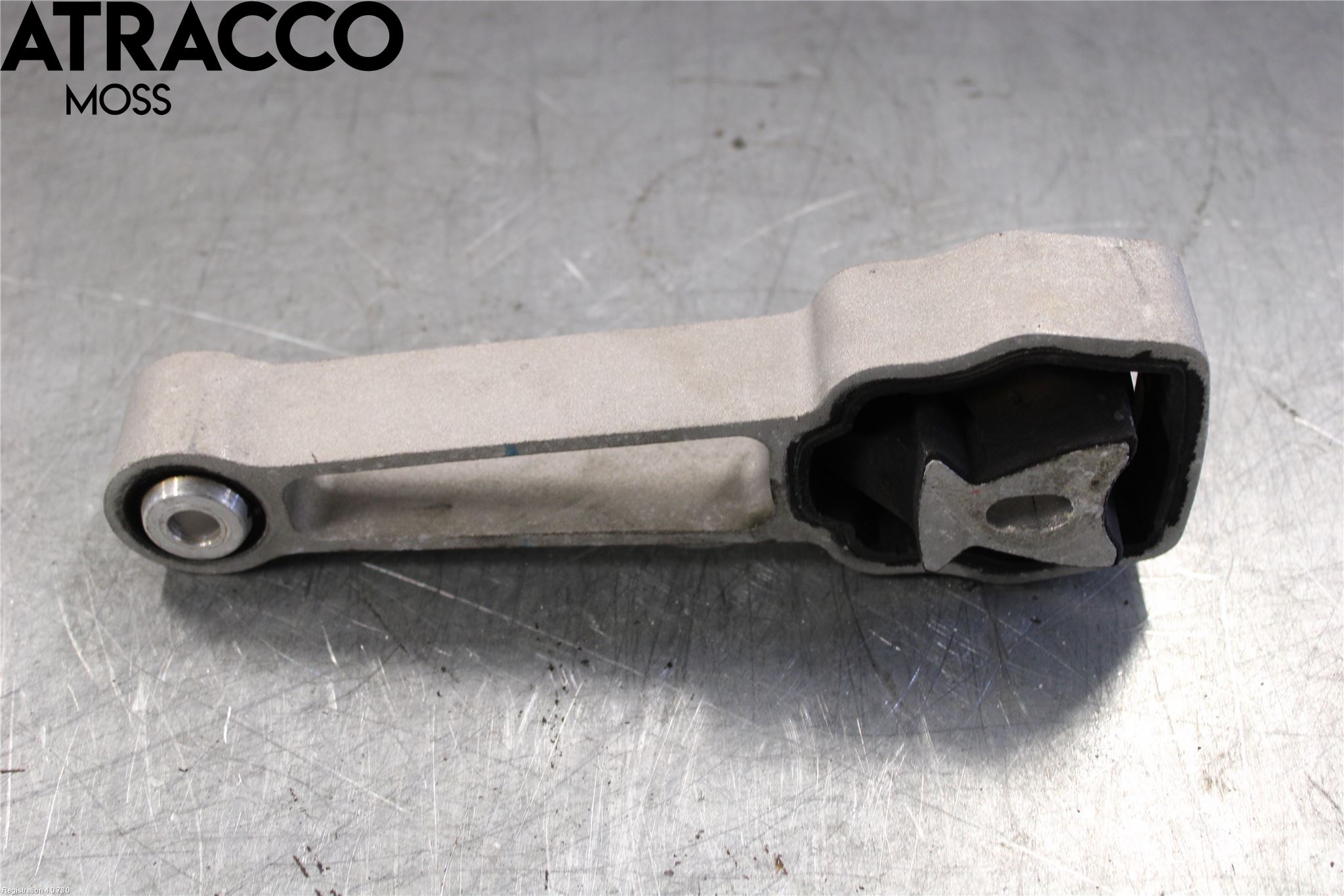 Volvo V60 11-13 Motor Feste Gummi