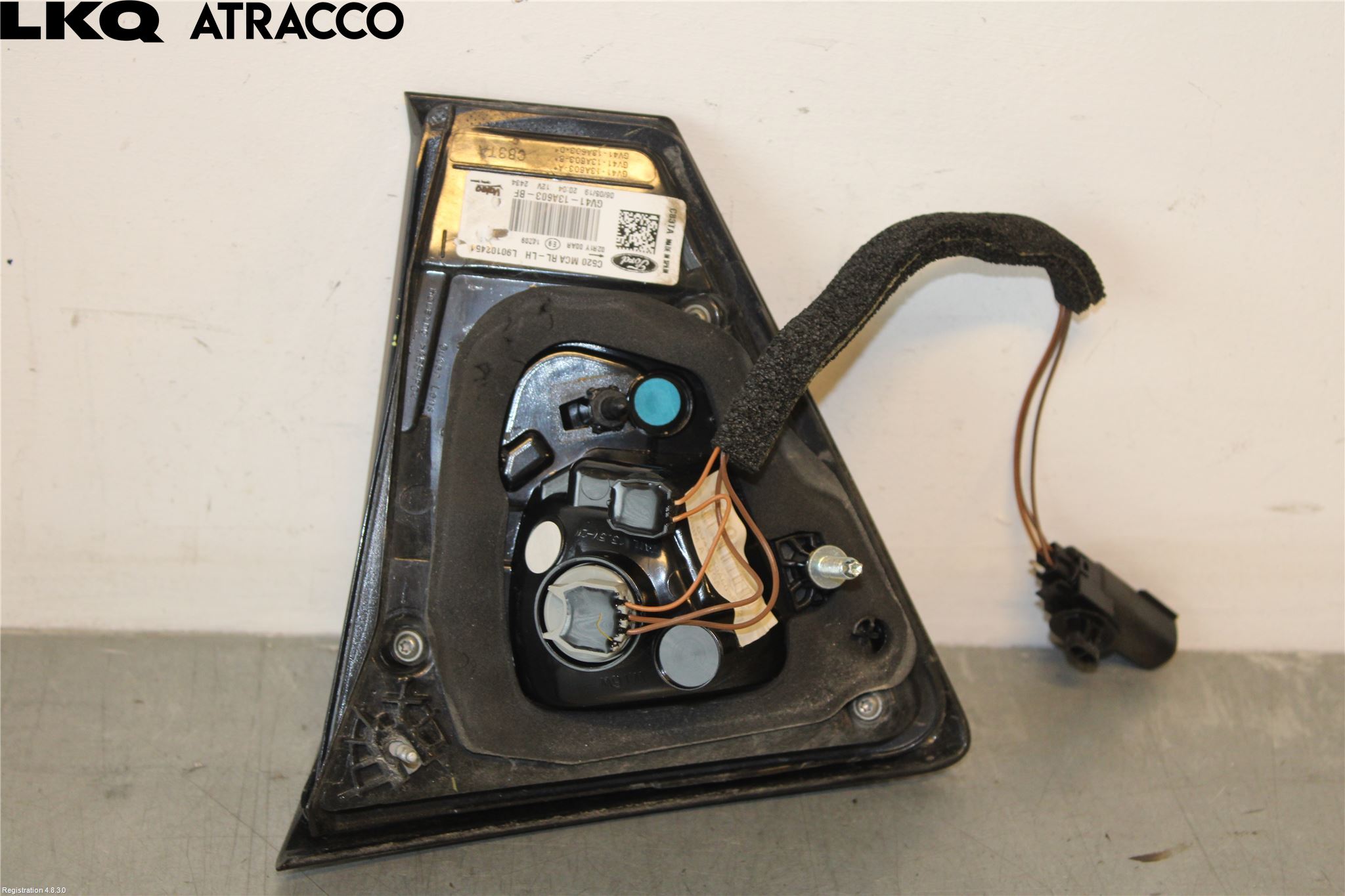 Ford KUGA 13-16 Baklykt Venstre  På Luke(Indre