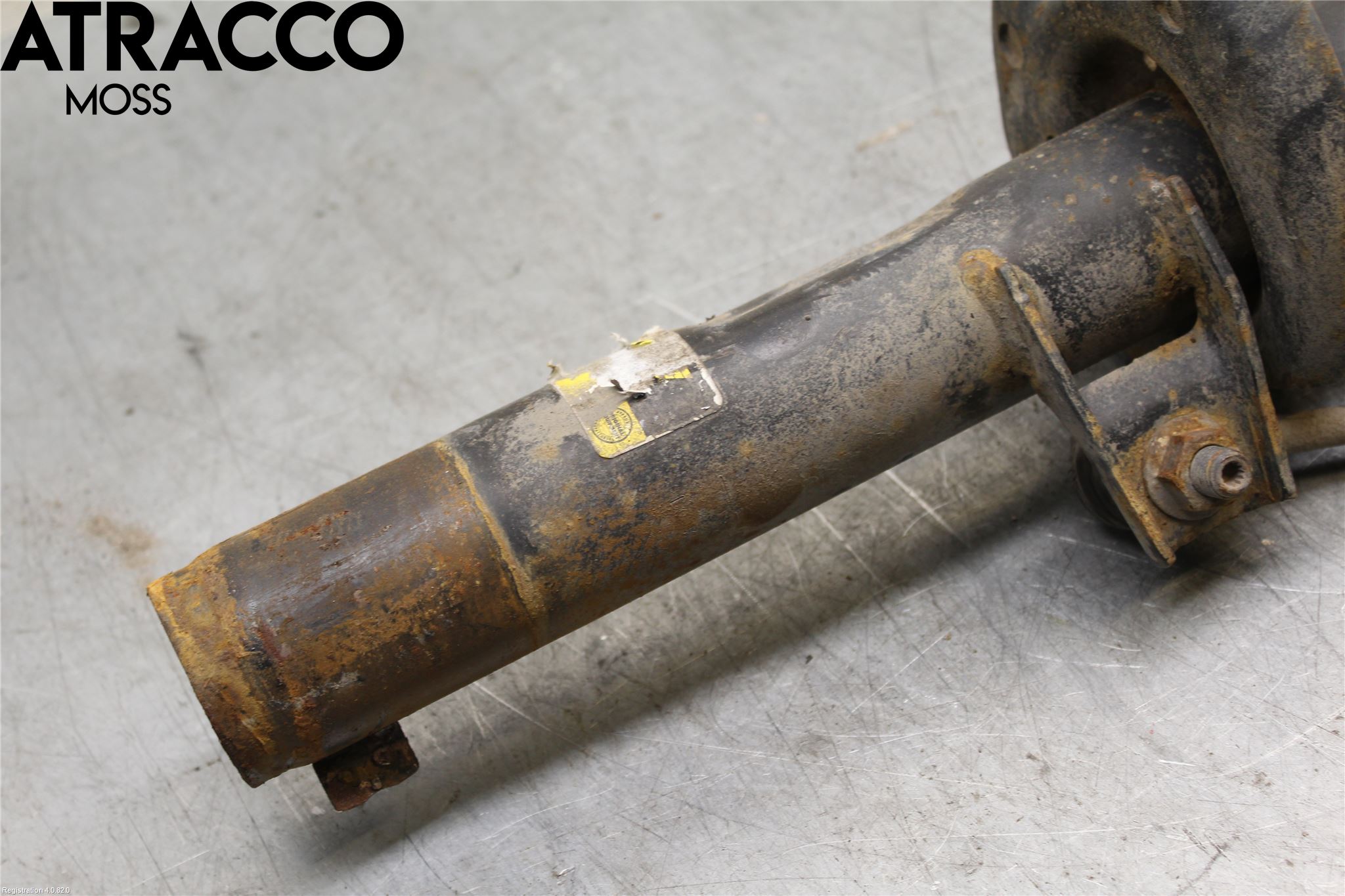 Volkswagen VW CADDY 16-20 Fjærbein Foran