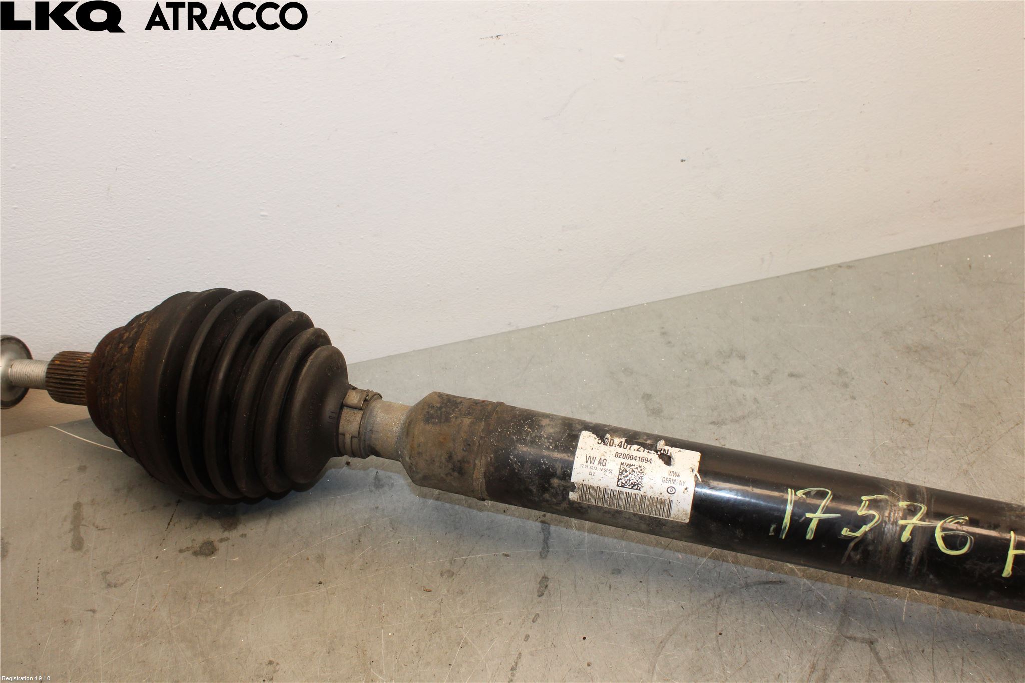 Skoda YETI Drivaksel Foran Kompl Høyre