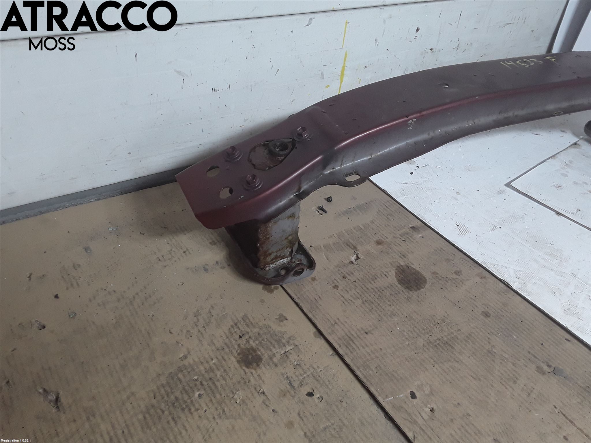 Toyota YARIS XP130 12-14 Støtfanger Foran Bjelke