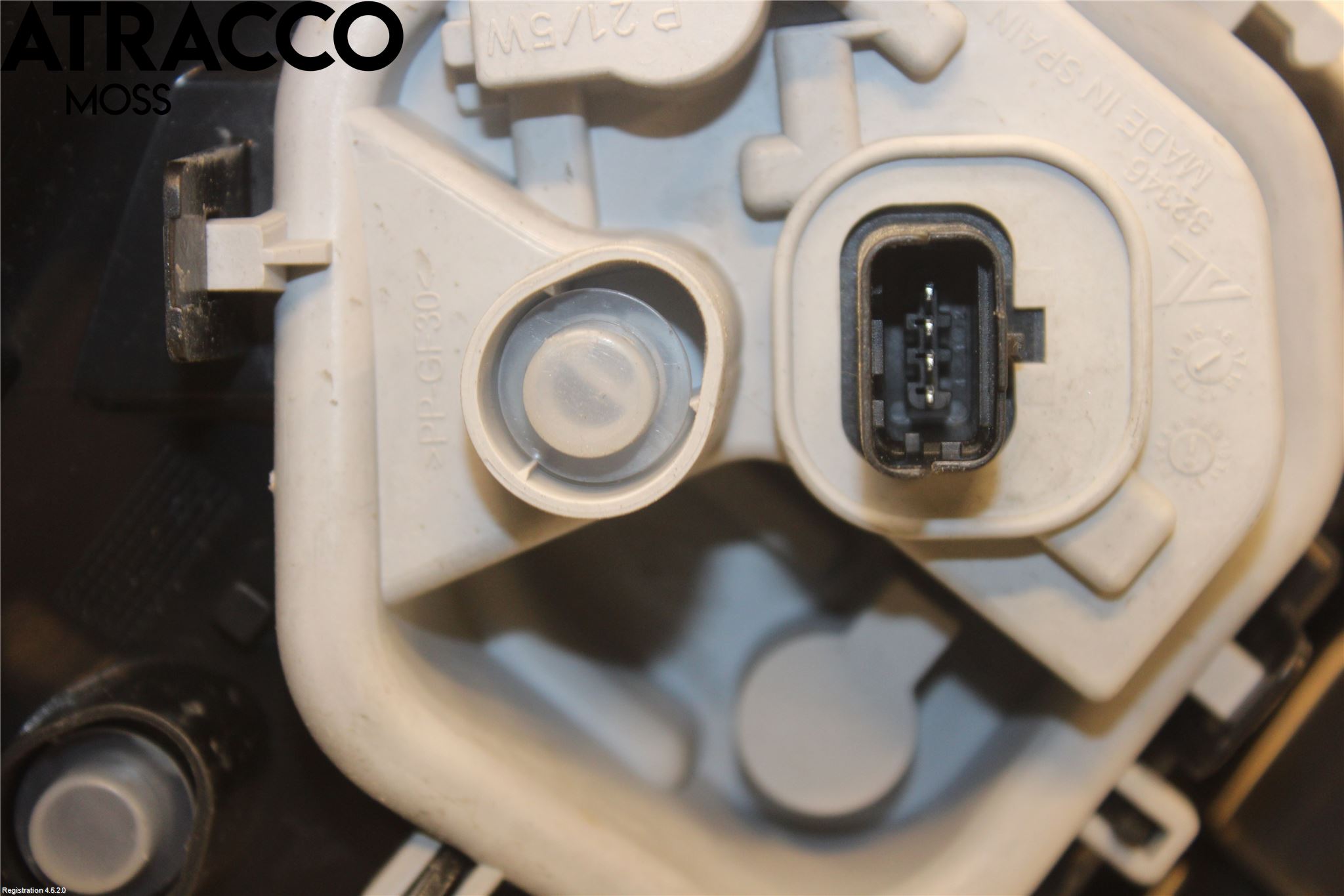 Renault CAPTUR 13-19 Baklykt Venstre