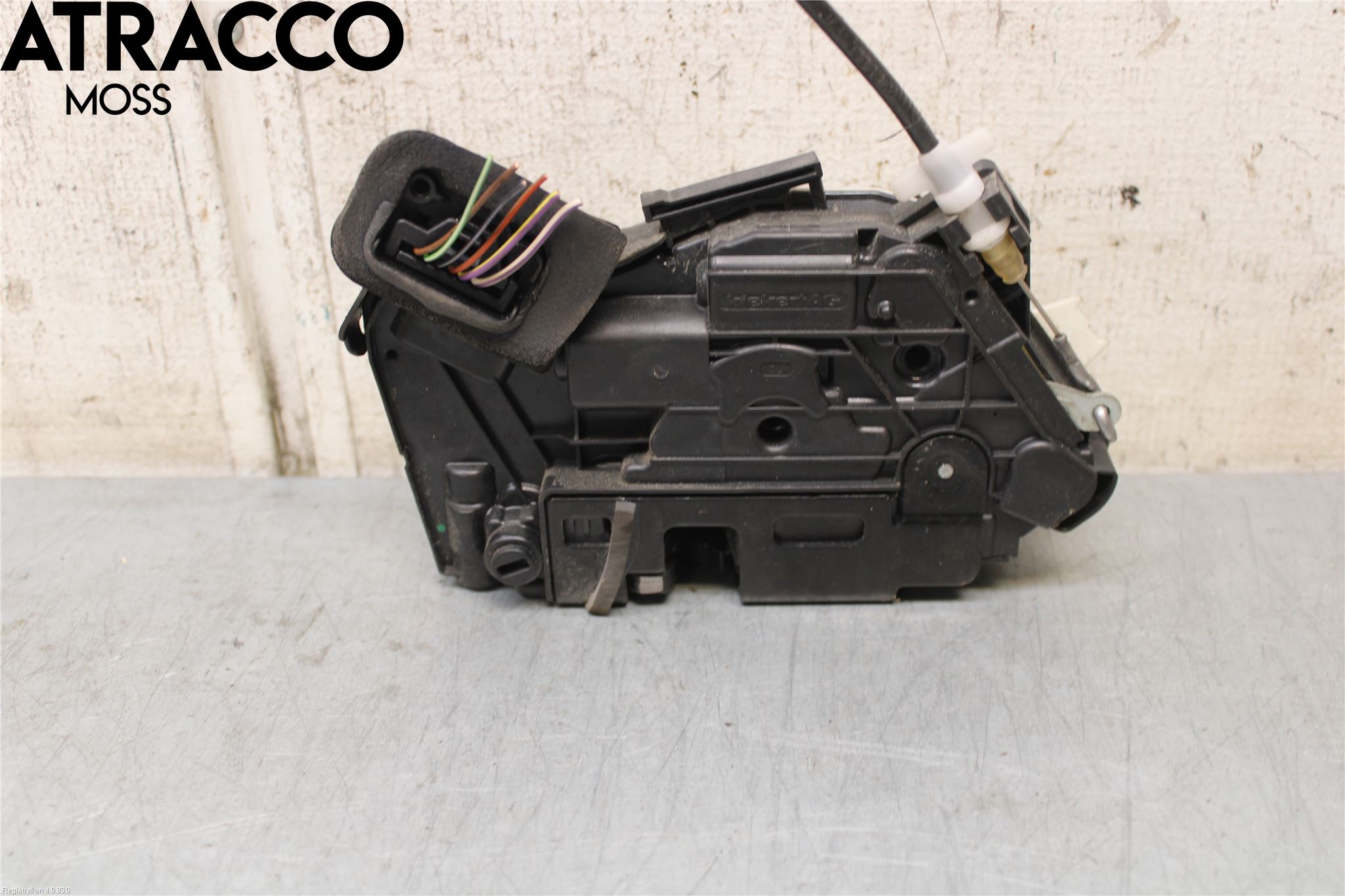 Volkswagen VW POLO 10-17 Dørlås - Låsekasse