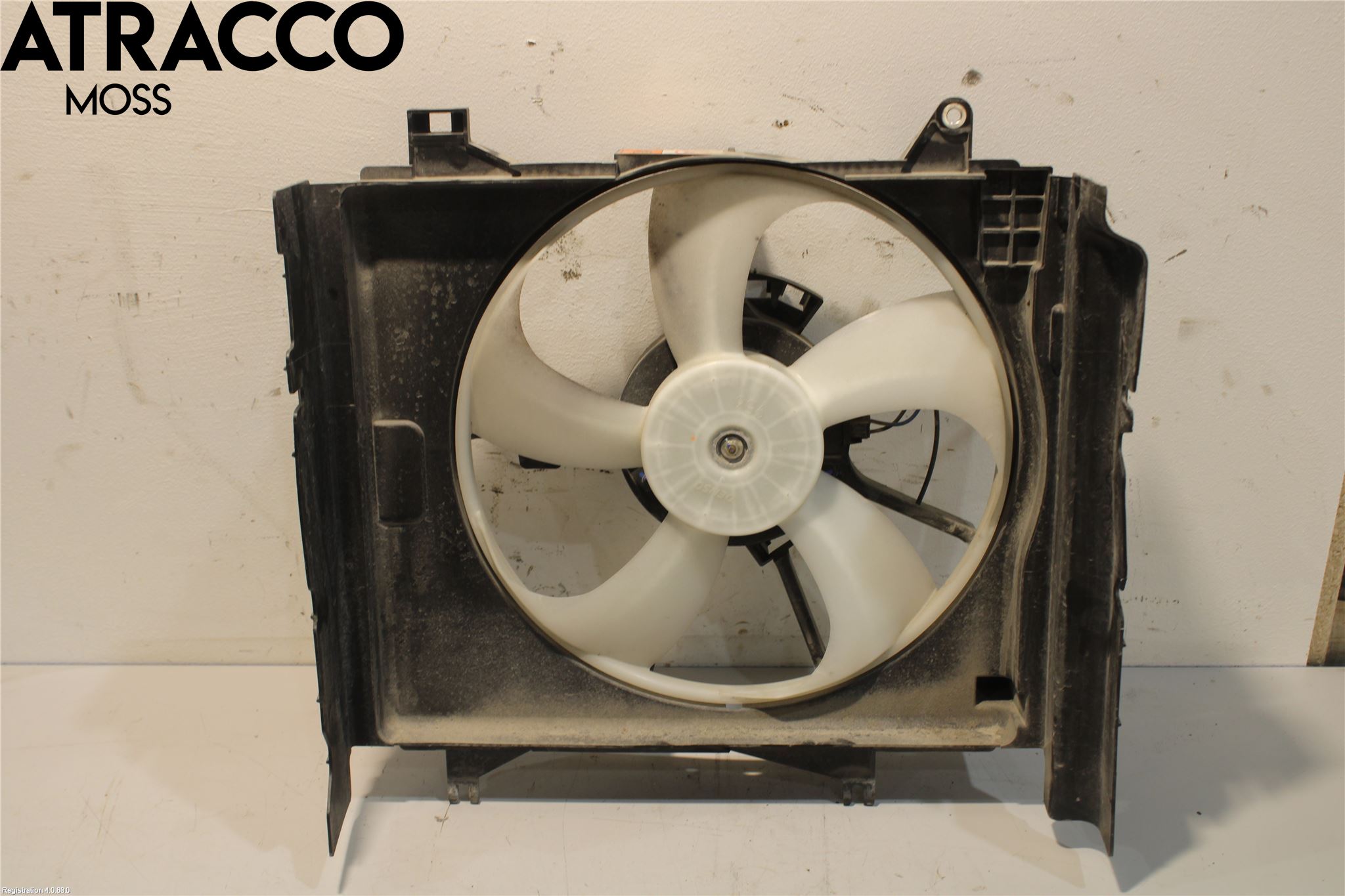 Mitsubishi SPACE STAR 98-05 Kjølevifte Elektrisk