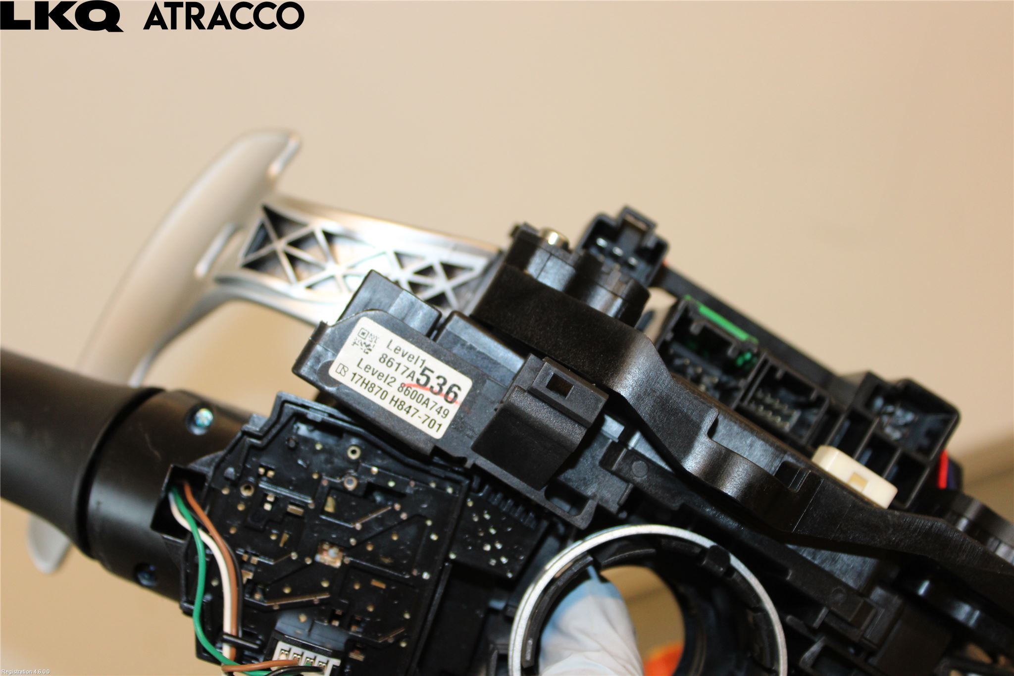 Mitsubishi OUTLANDER 13-21 Bryter Ratt Kombi H Og V