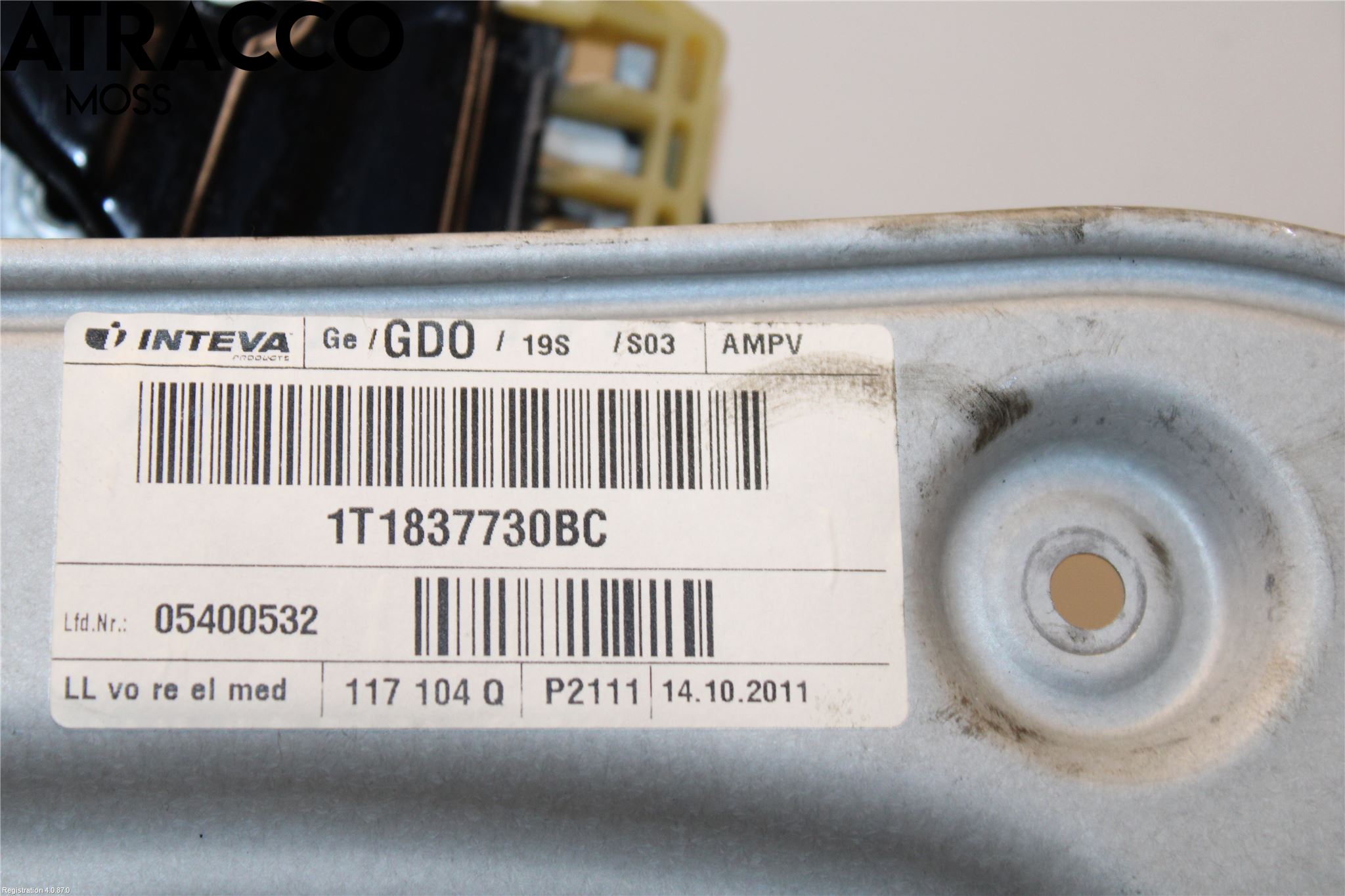 Volkswagen VW TOURAN 10-15 Vindusheis