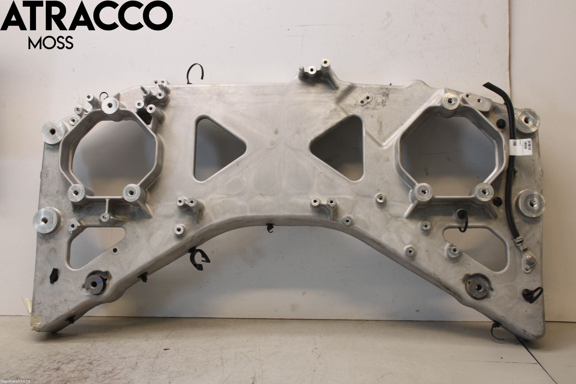 Volvo XC40/RECHARGE 18- Travers Feste